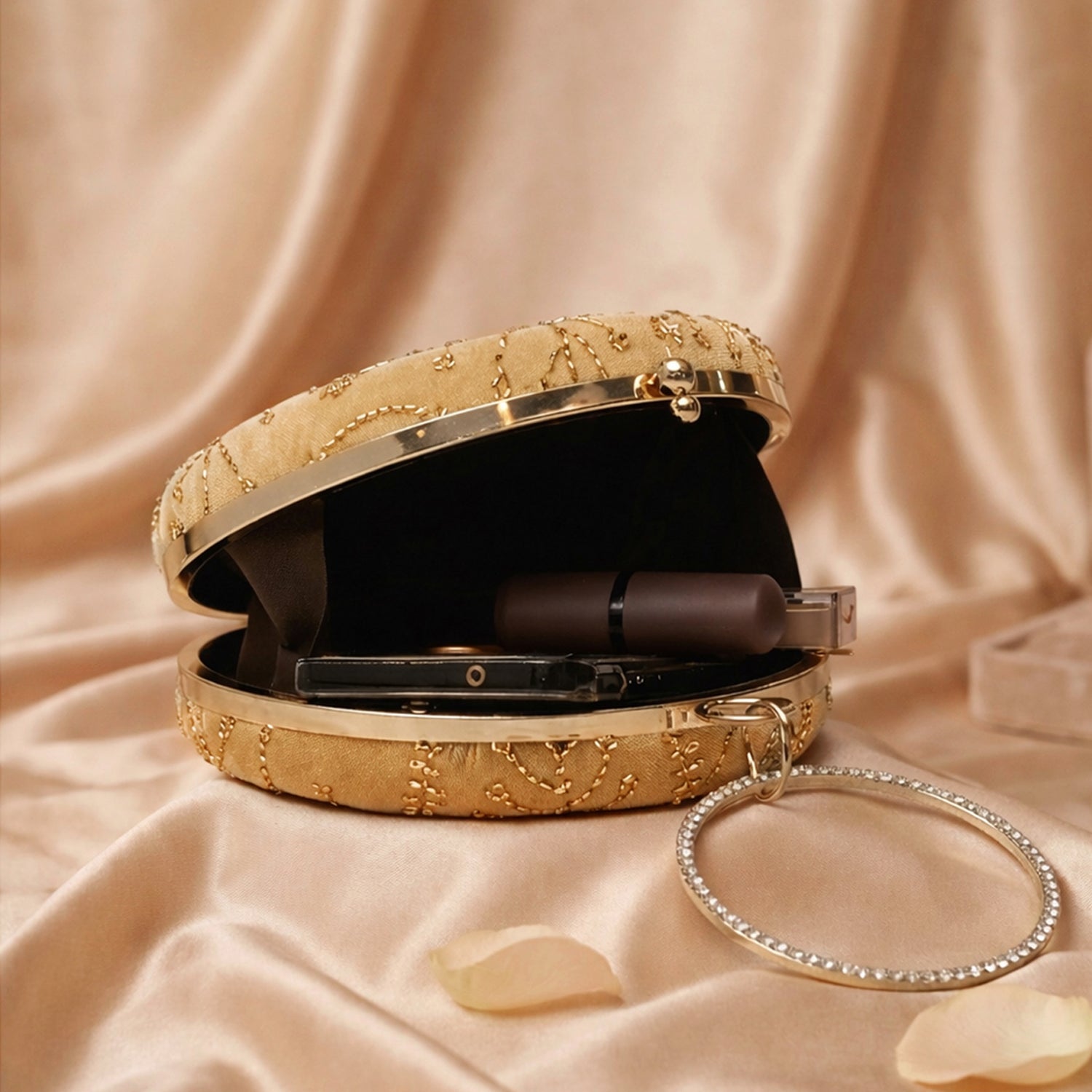 Artklim Light Gold Velvet Floral Round Embroidered Clutch