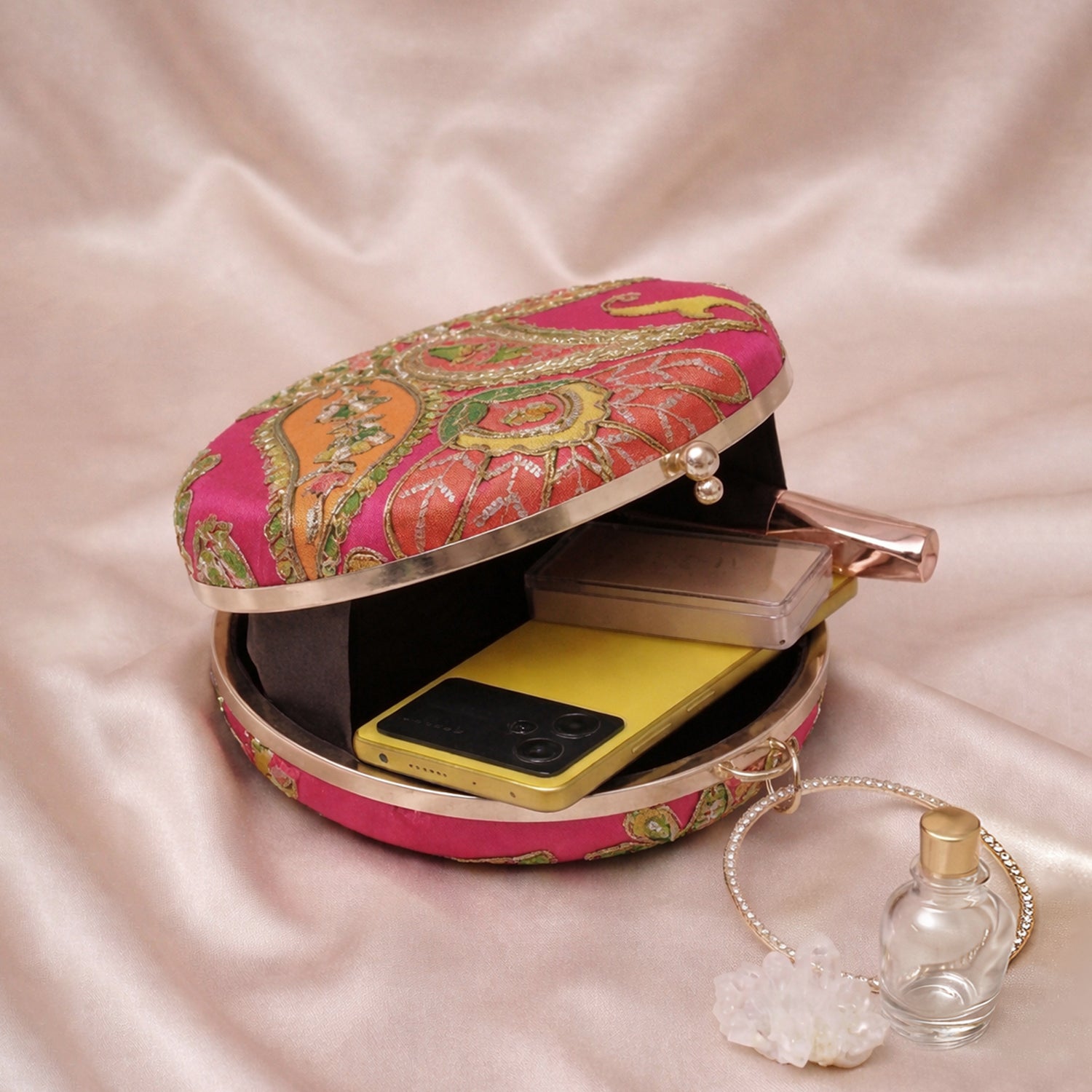 Artklim Pink Ethnic Round Embroidered Clutch