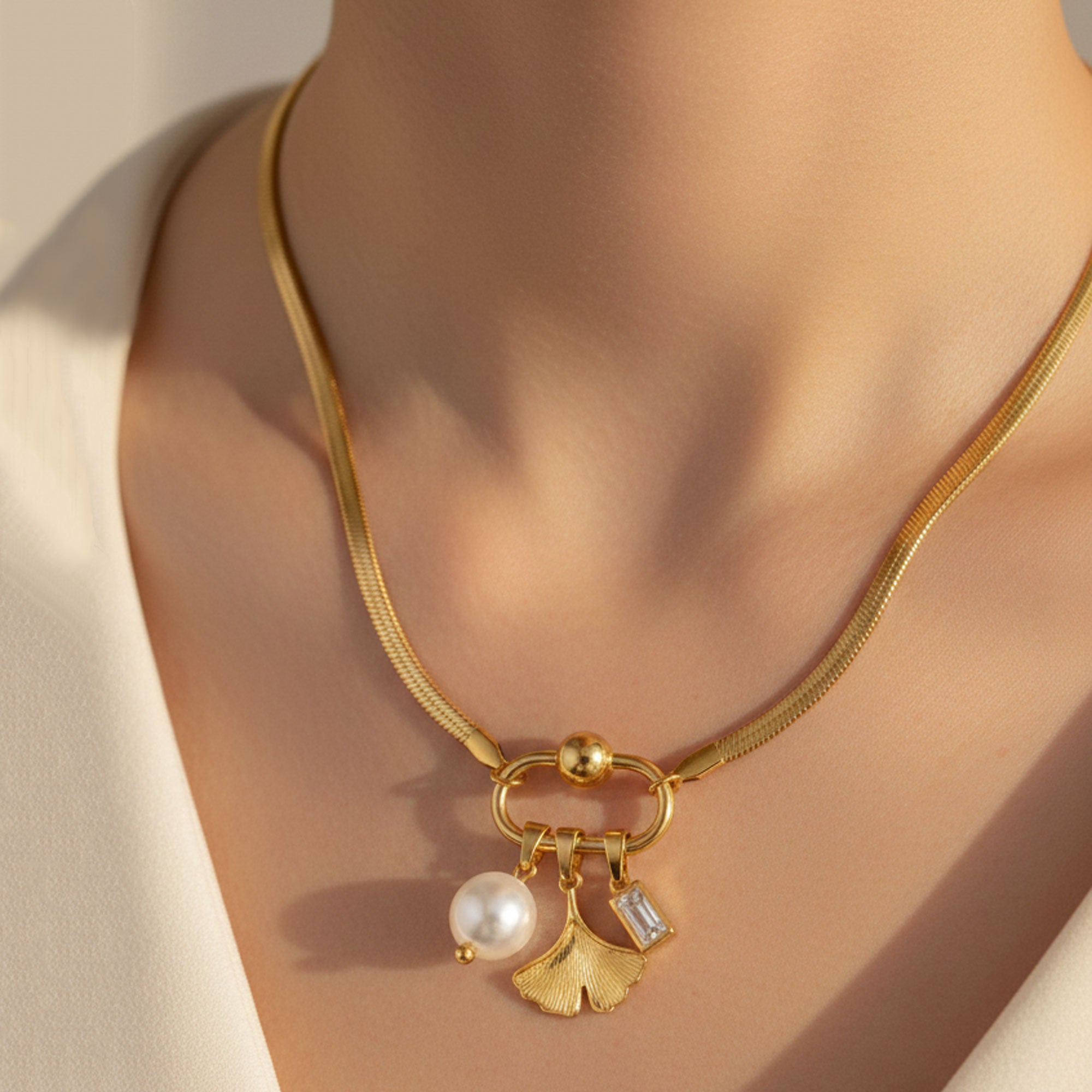 Artklim Gold Plated Minimal Leaf & Pearl Pendant Necklace
