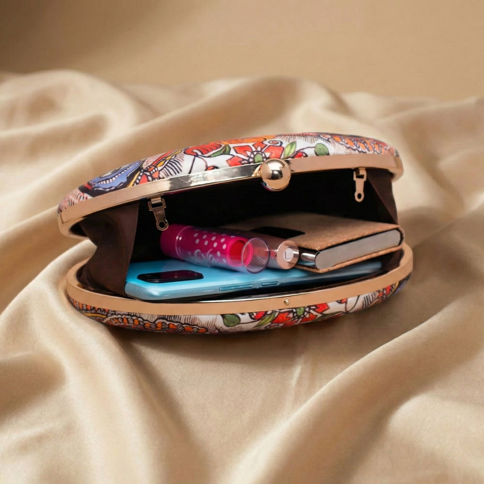 Artklim Madhubani Print Oval clutch