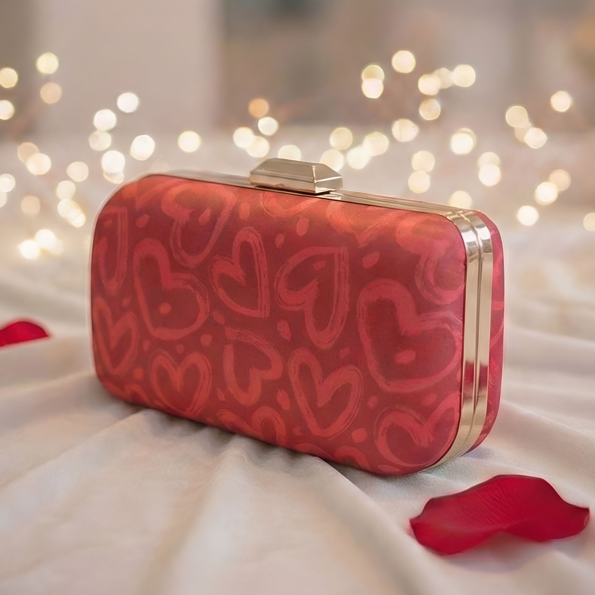 Artklim Valentine Heart Printed Clutch