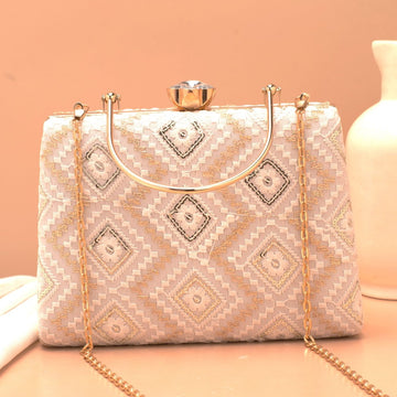 Artklim White Base Threadwork Embroidery Clutch
