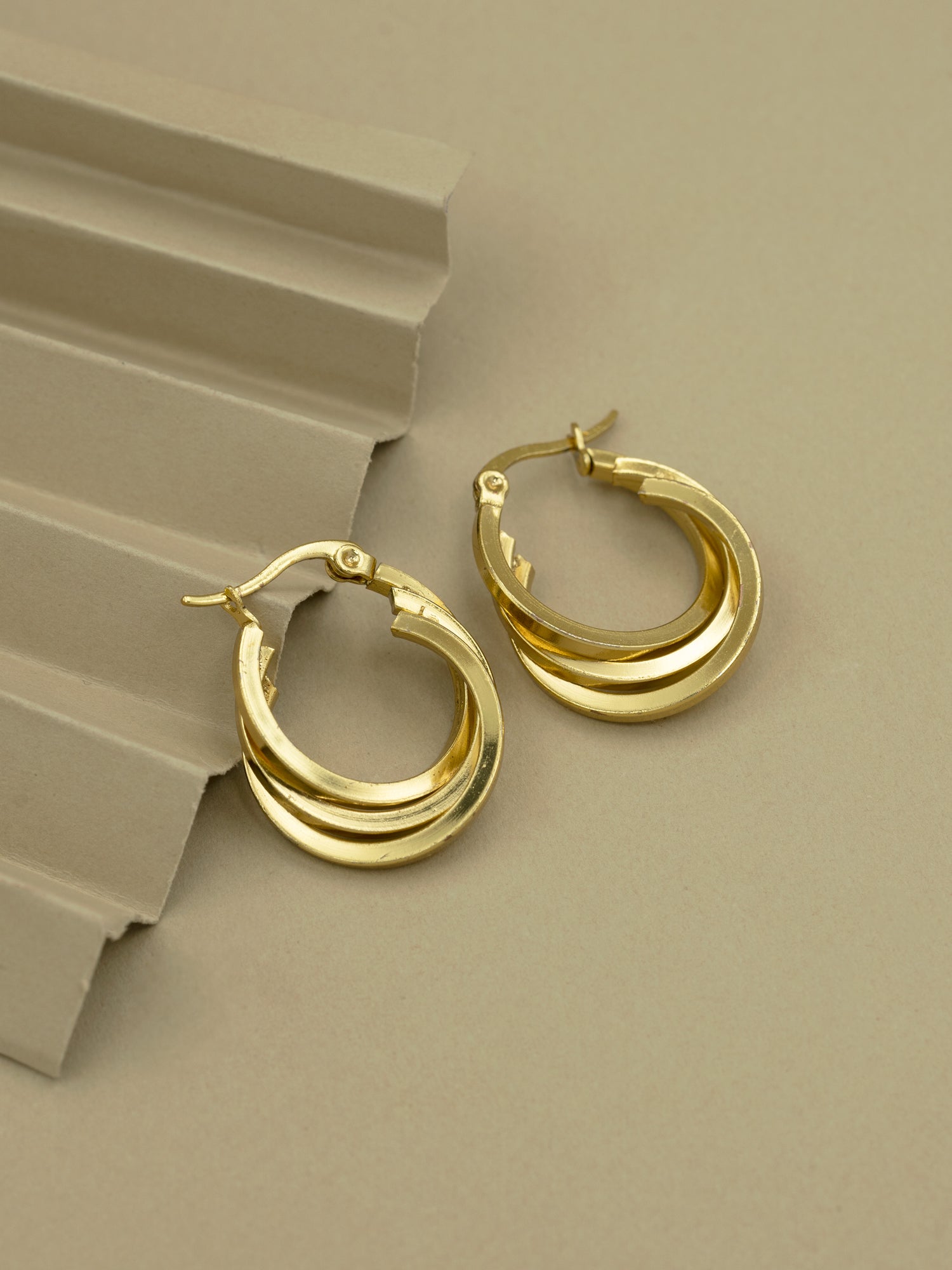 Artklim Radiant Round Hoops Anti-Tarnish Earrings