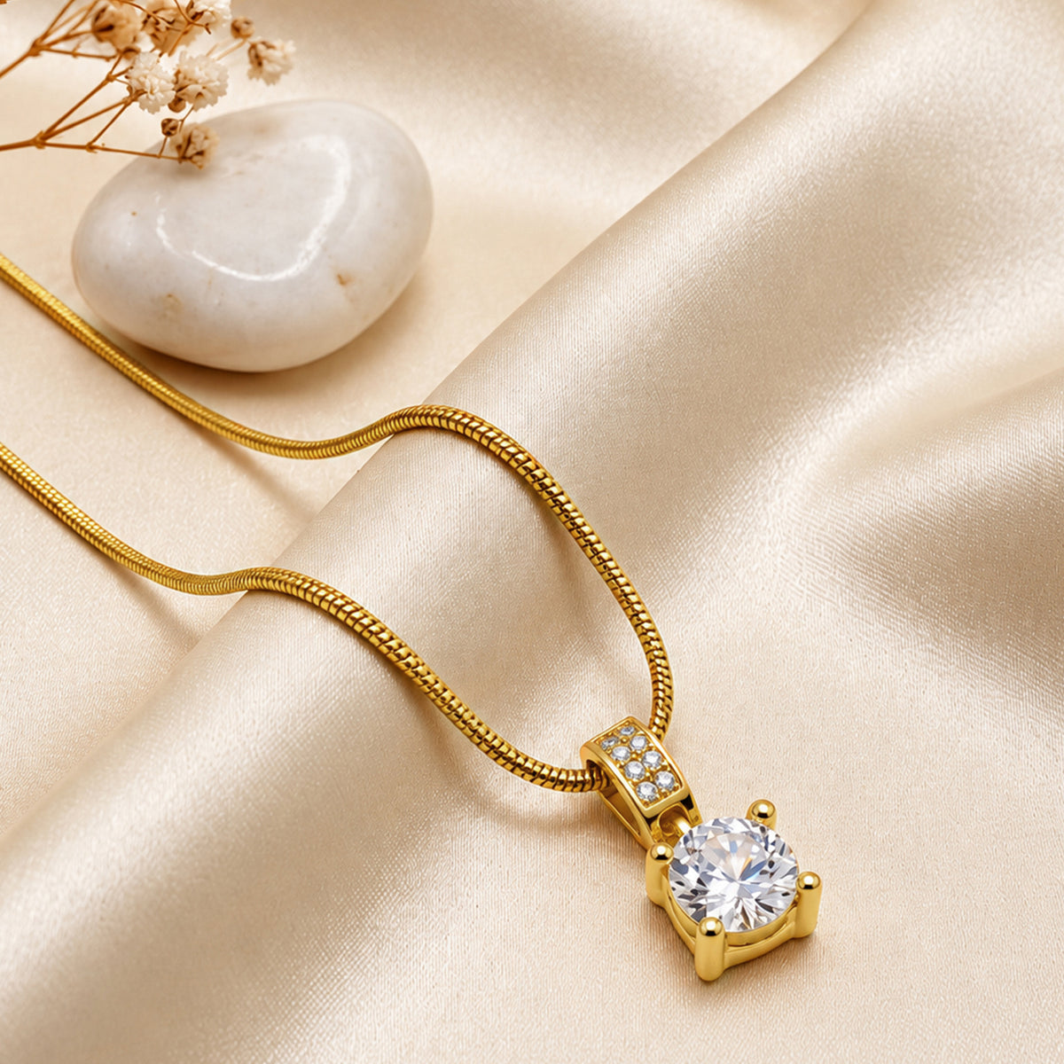 Artklim Brilliant Round Cut Crystal Gold-Tone Anti-Tarnish Pendant Necklace