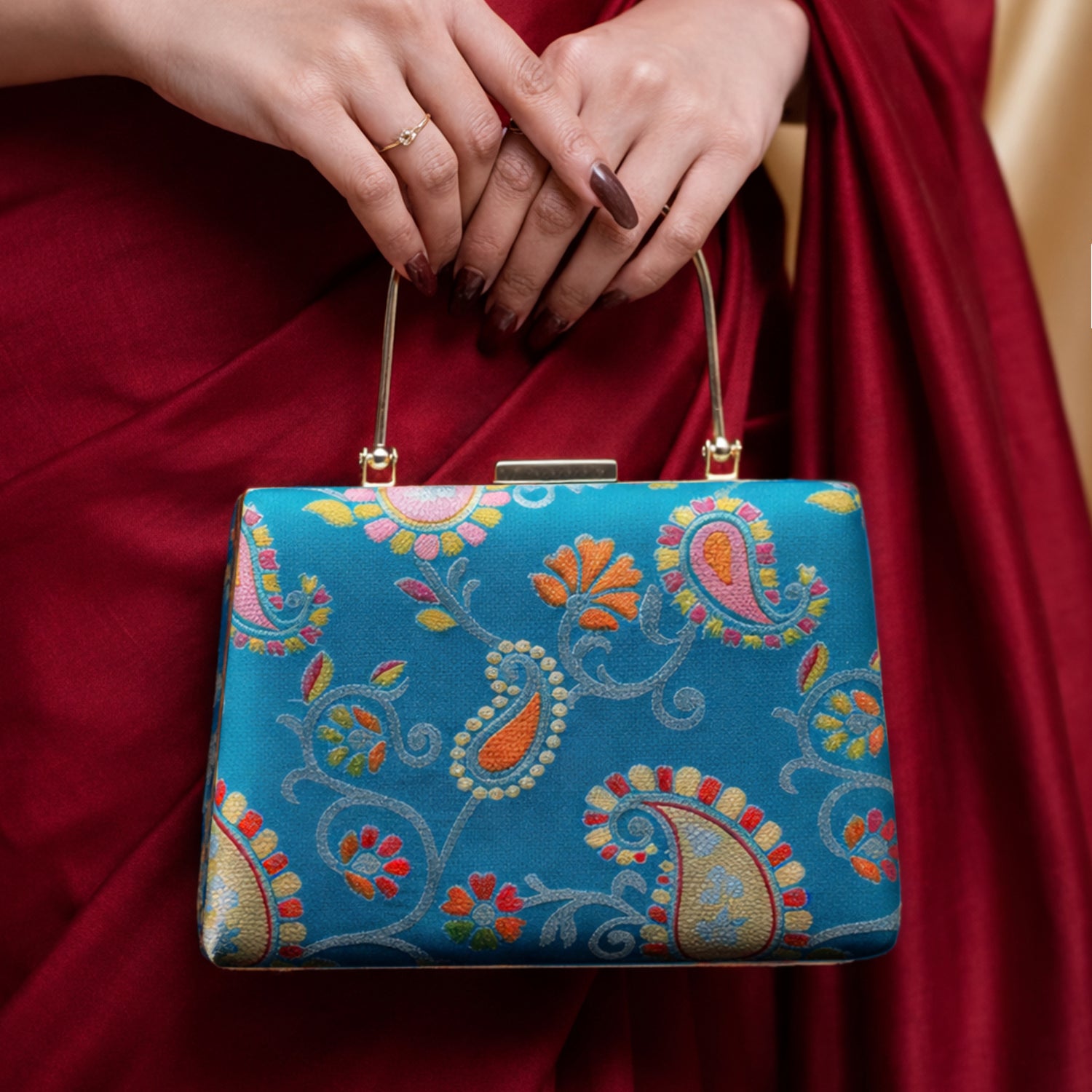 Artklim Blue Based Floral Pattern Printed Clutch
