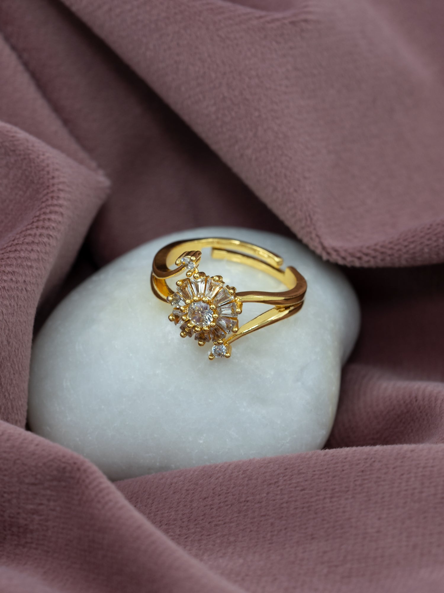 Artklim Gold-Plated Floral Bloom Anti-Tarnish Ring