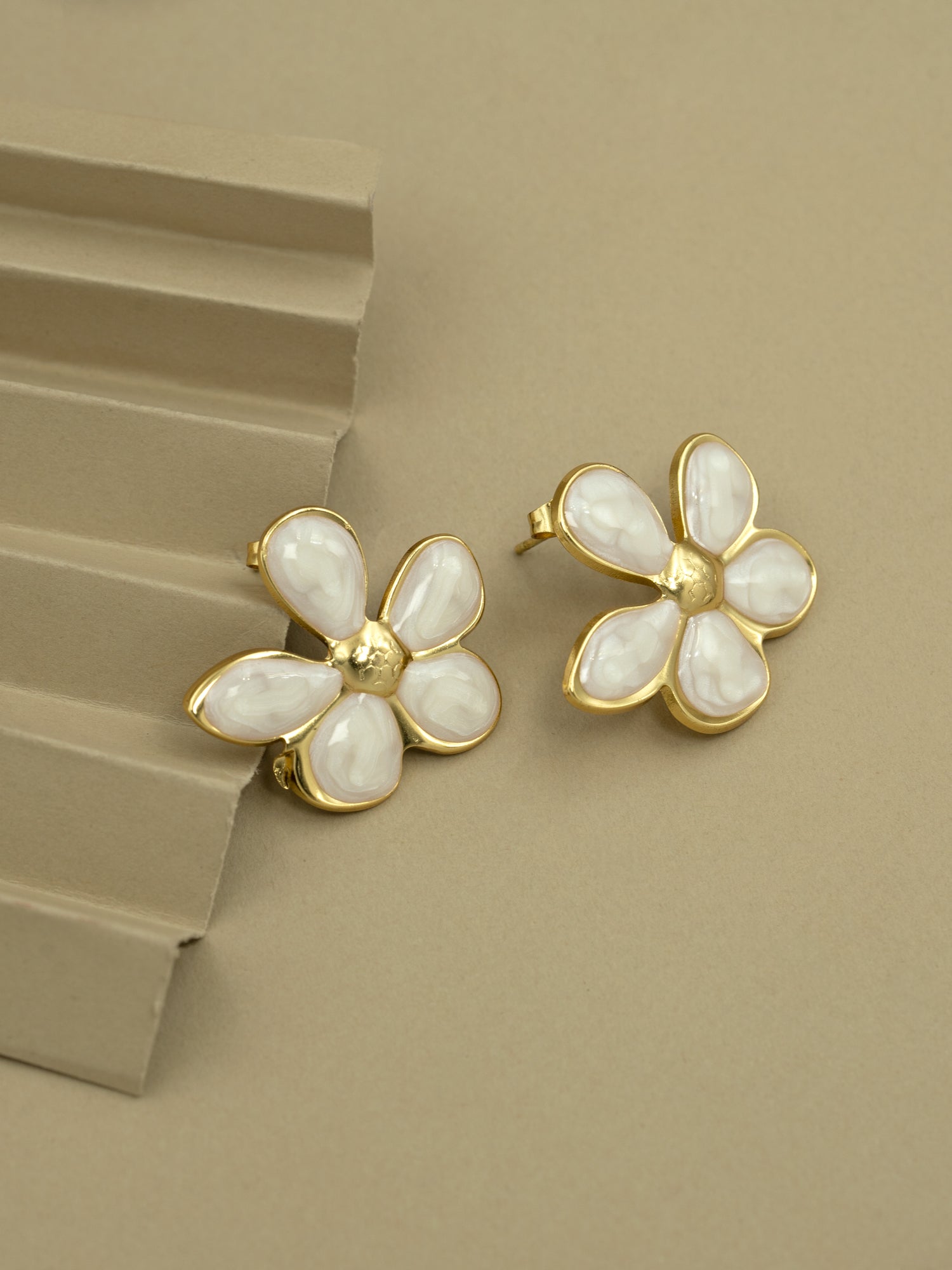Artklim Floral Glow Studs Anti-Tarnish Earrings