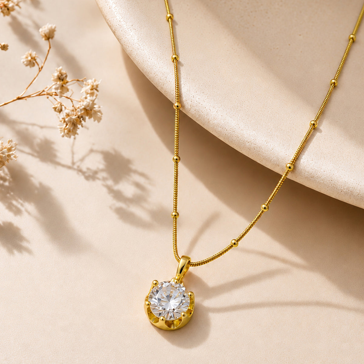 Artklim Elegant Round Solitaire Crystal Gold Anti-Tarnish Pendant Necklace