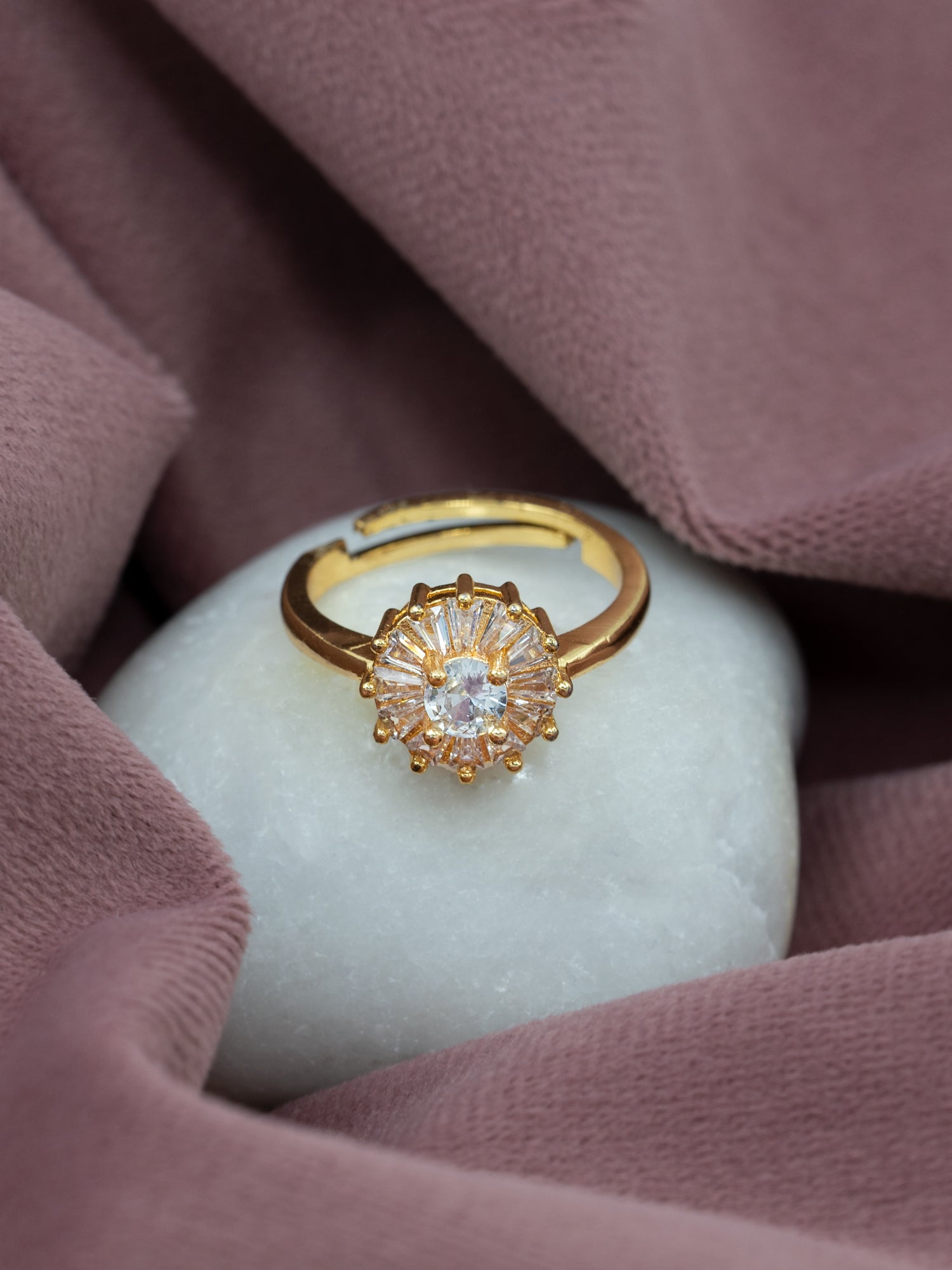 Artklim Gold-Plated Radiant Sunflower Anti-Tarnish Ring