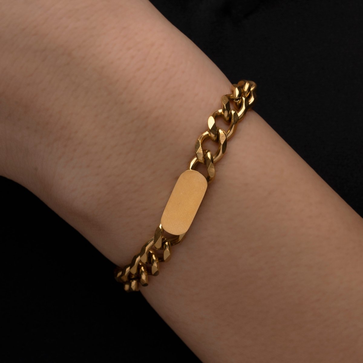 Artklim Gold Plated Bold Curb Chain Bracelet