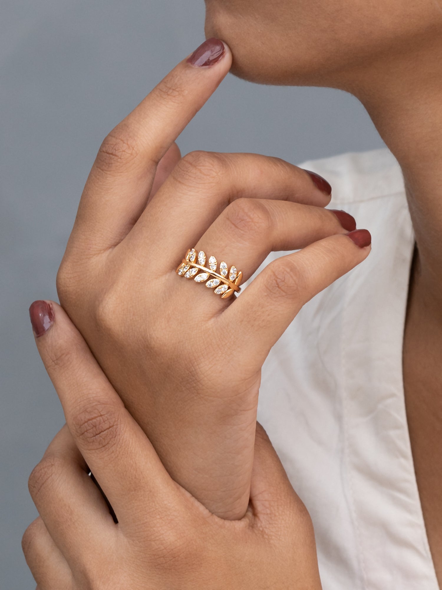 Artklim Gold-Plated Petite Leaf Anti-Tarnish Ring