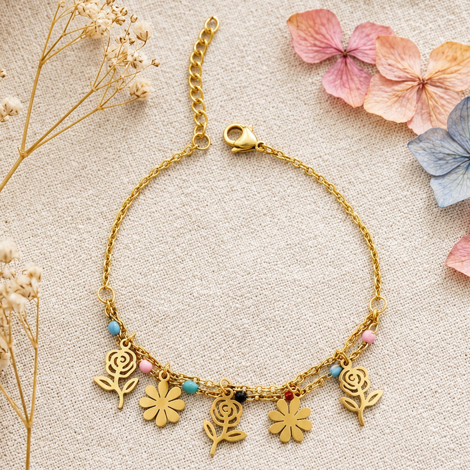 Artklim Daisy & Rose Charm Anti-Tarnish Bracelet
