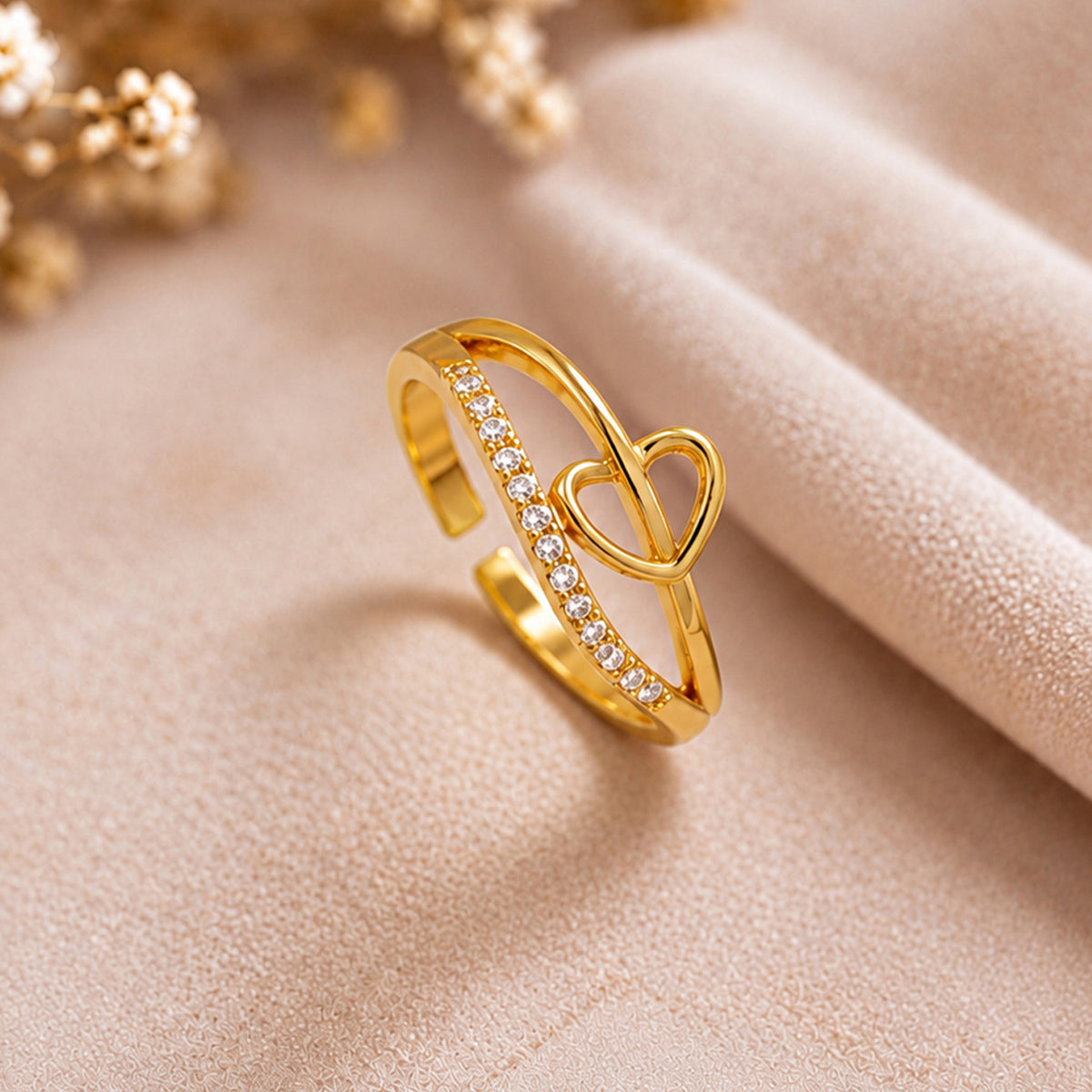 Artklim Elegant Heart Outline Crystal Gold-Tone Anti-Tarnish Ring