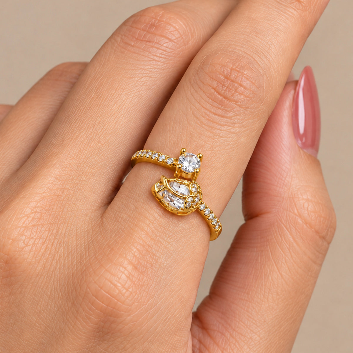 Artklim Elegant Heart Solitaire Crystal Gold-Tone Statement Anti-Tarnish Ring