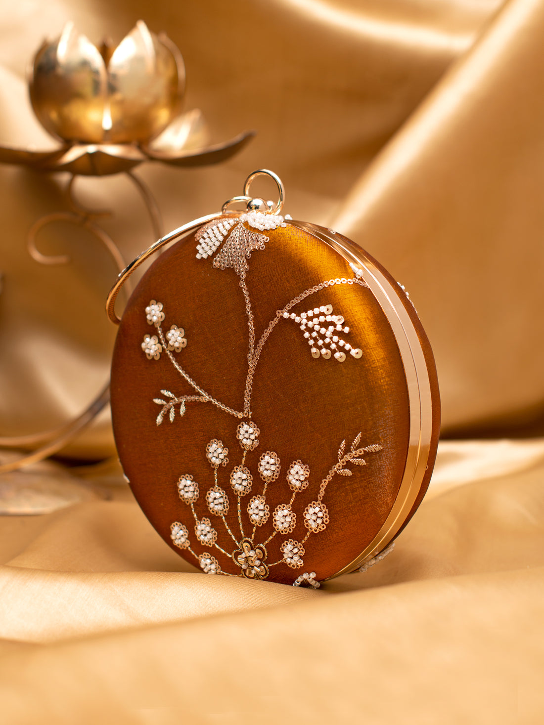 Artklim Branches Blooming in Autumn Glow Round Clutch