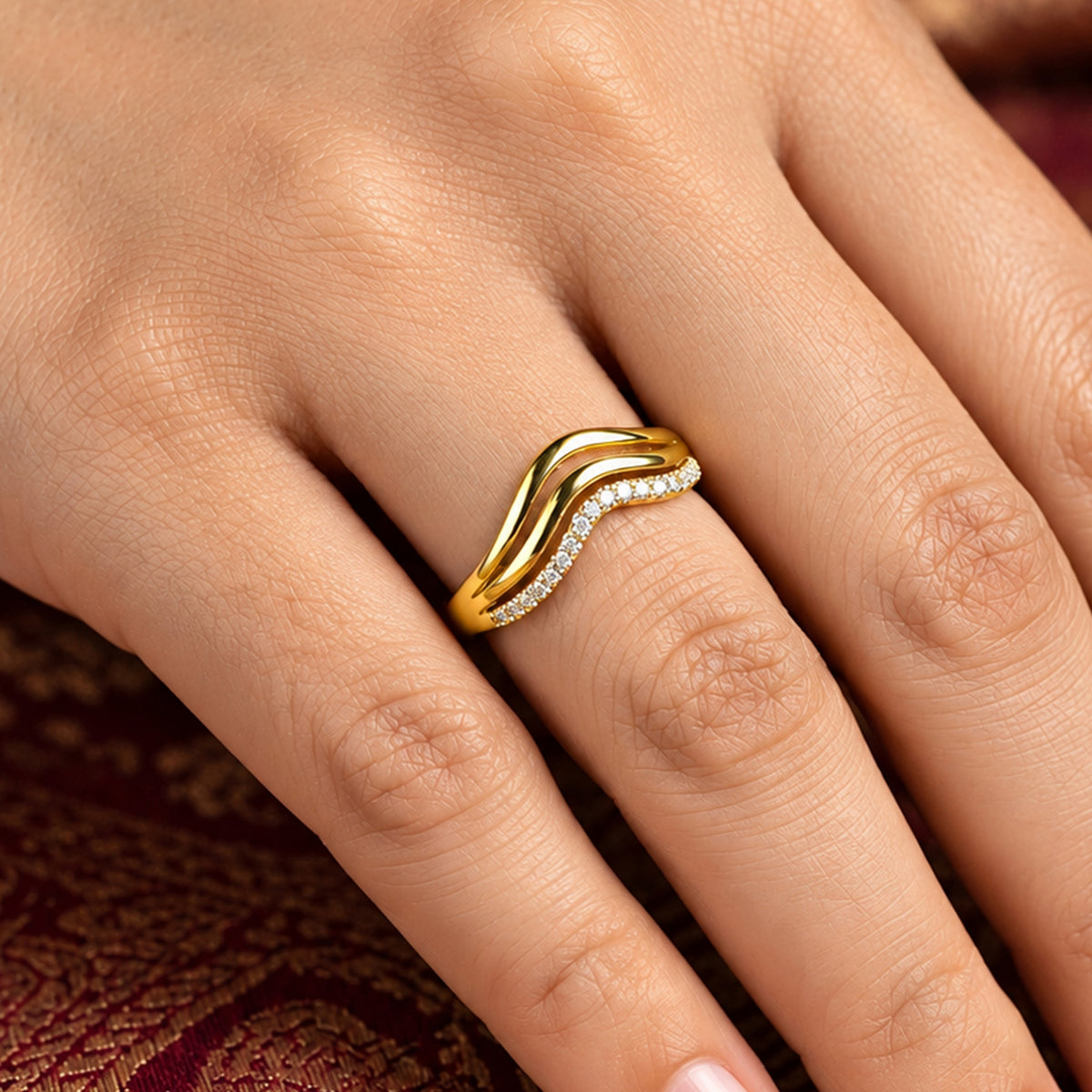 Artklim Modern Layered Wave Crystal Gold-Tone Anti-Tarnish Ring