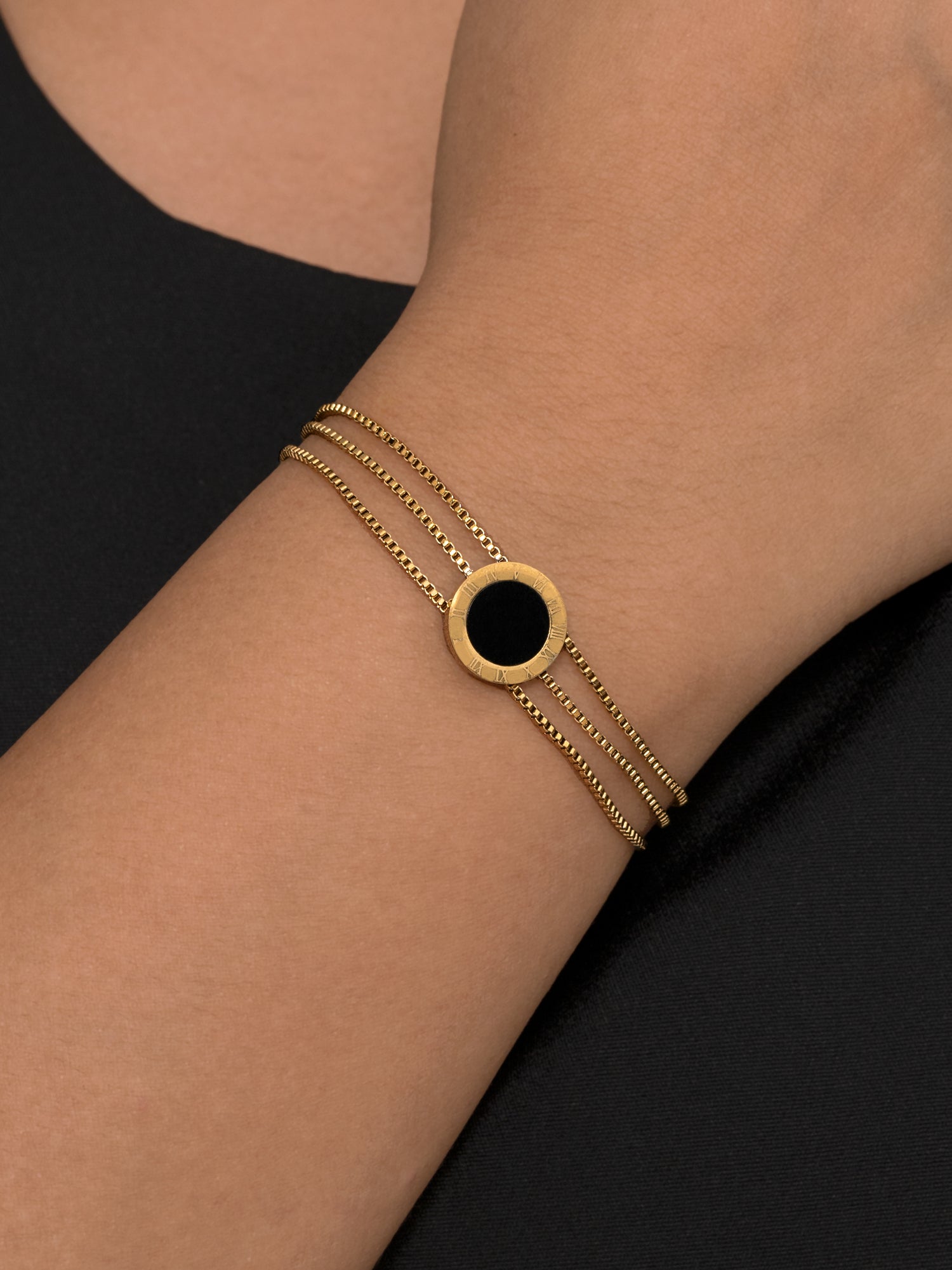 Artklim Gold Plated Anti Tarnish Black Clover Charm Bracelet