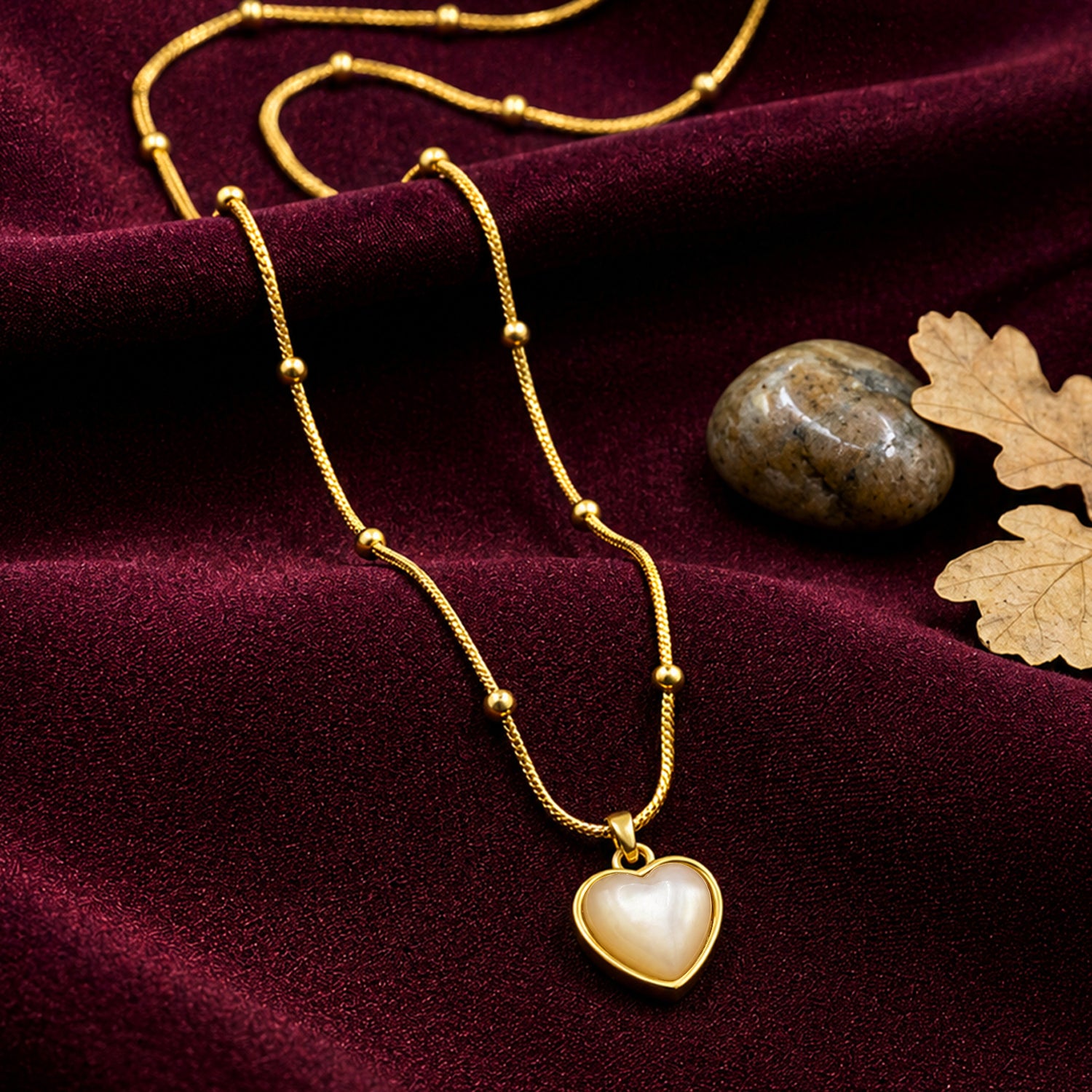 Artklim Classic Pearl Heart Beaded Anti-Tarnish Pendant Necklace