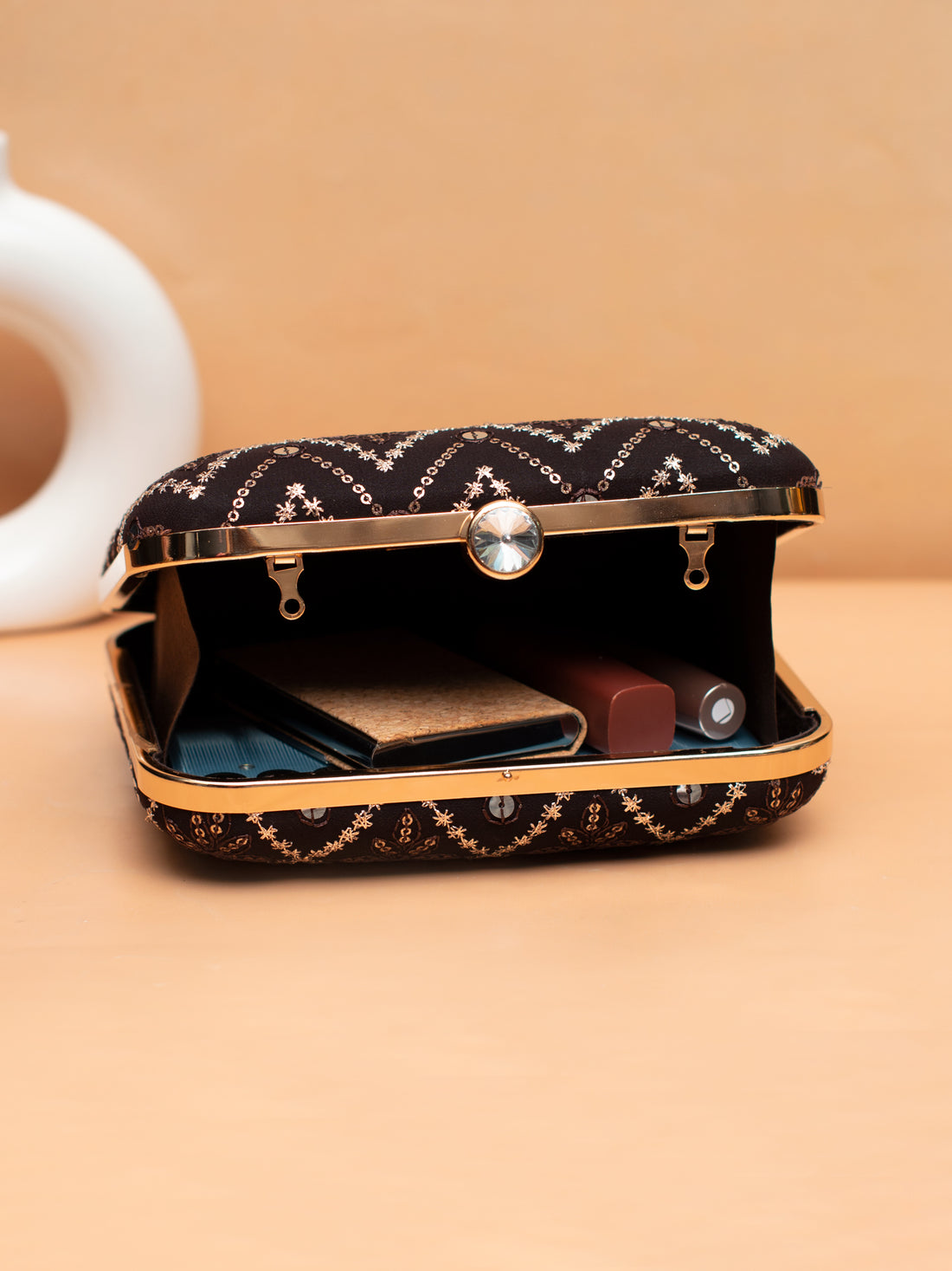 Artklim Midnight Glam – Black Embellished Clutch