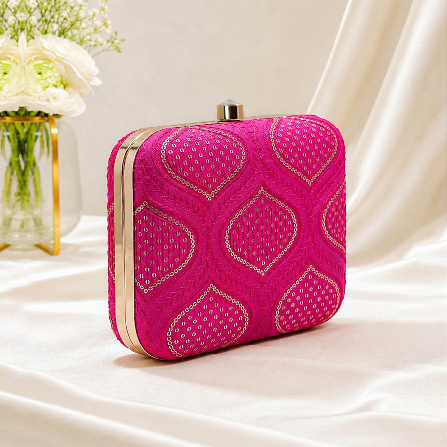 Artklim Pink Embroidered Clutch