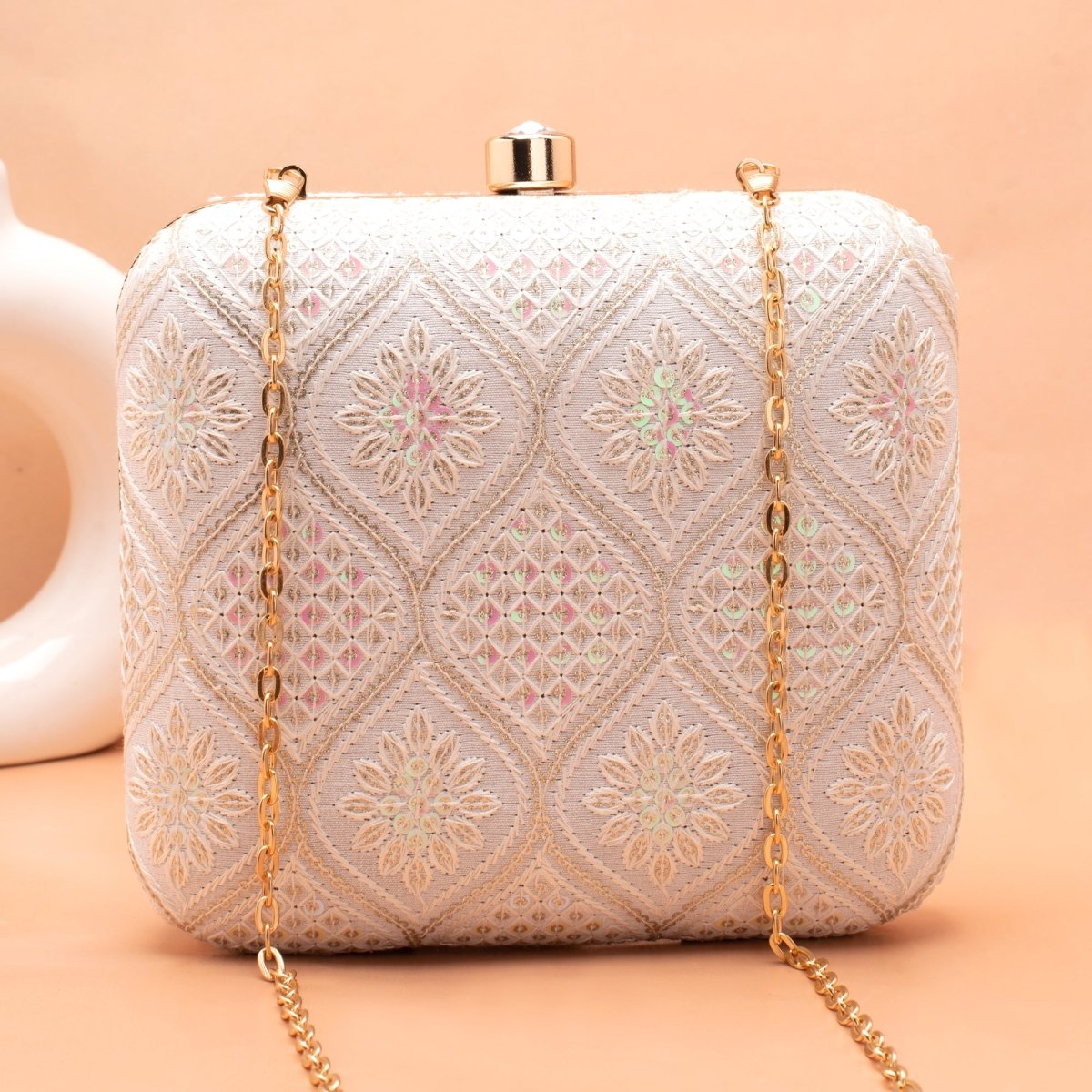 Artklim White Base Pink And White Threadwork Embroidery Clutch