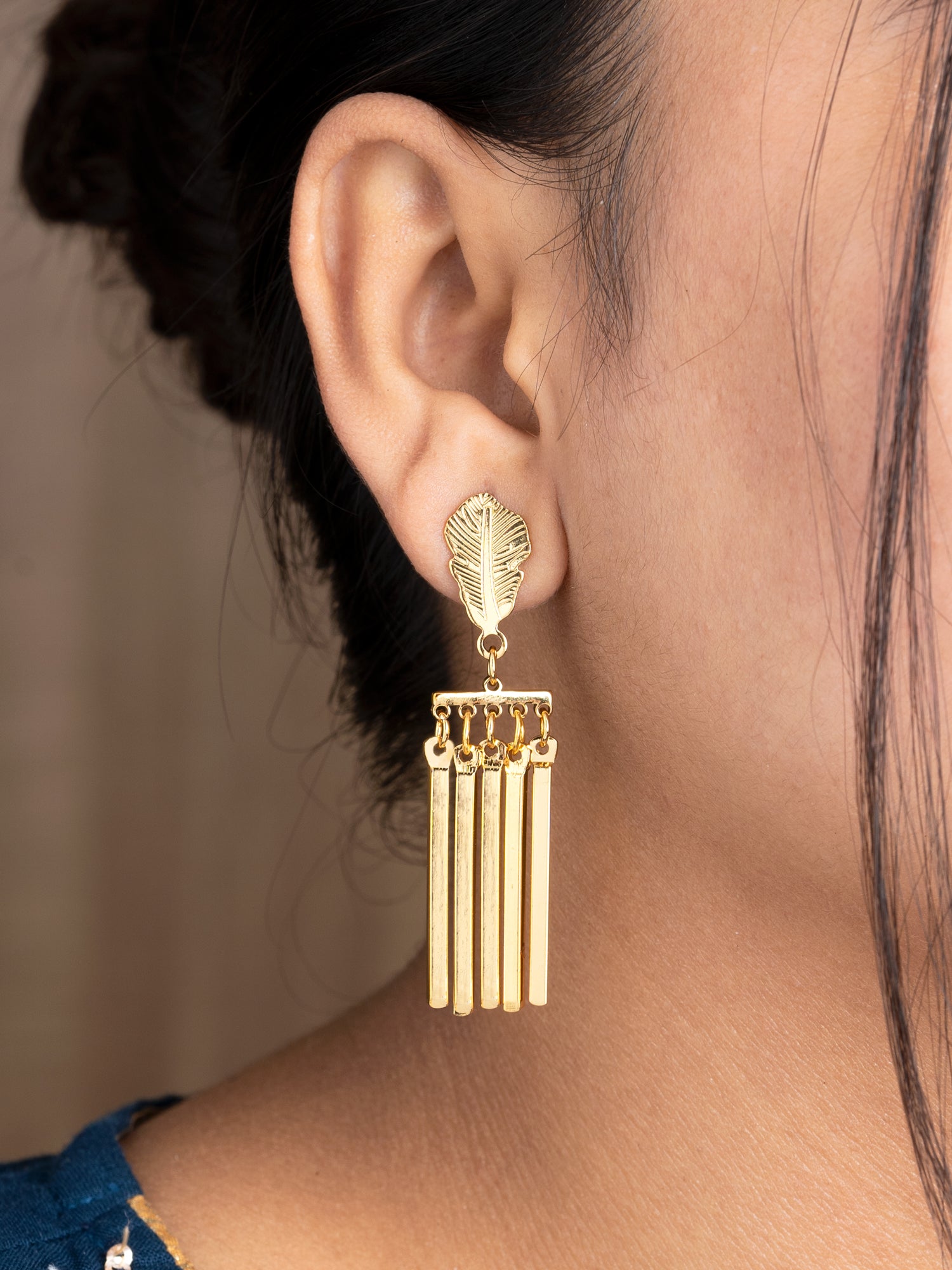 Artklim Golden Feather Chime Earrings