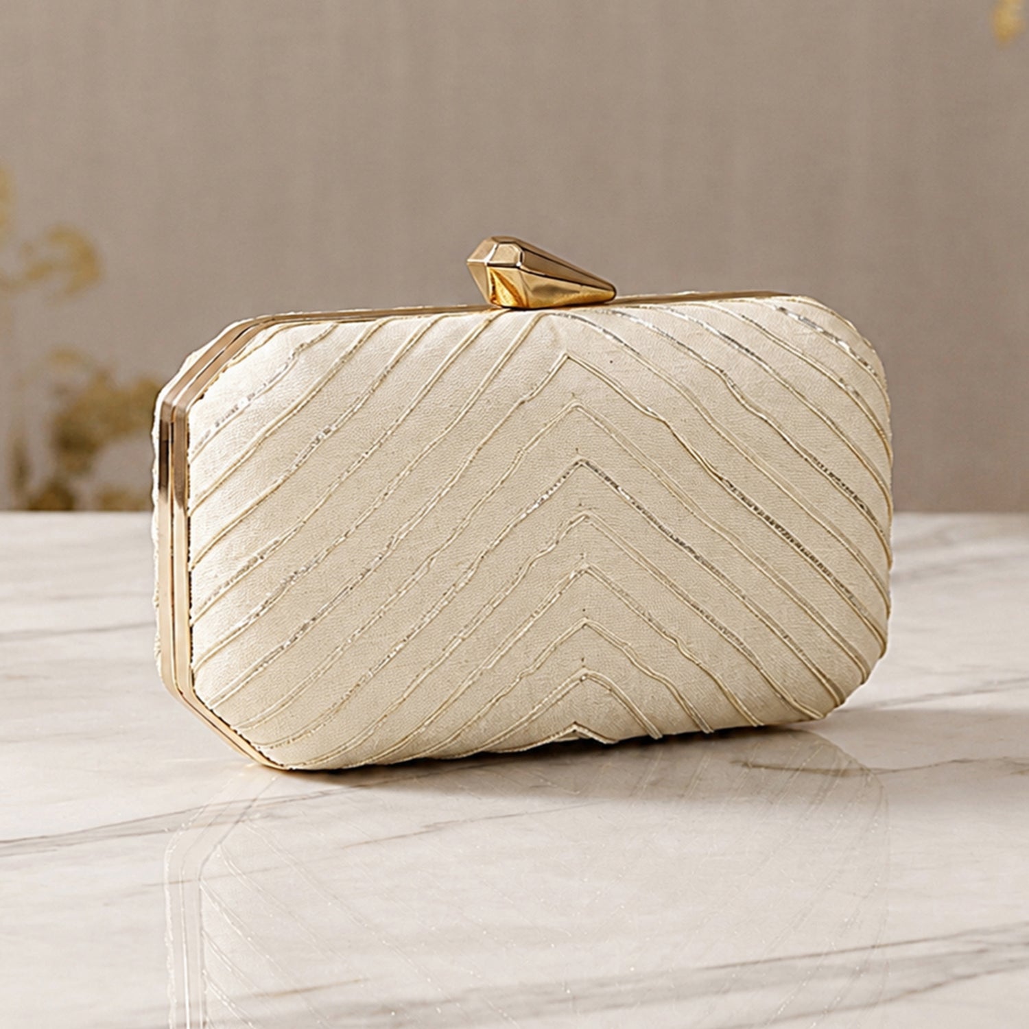 Artklim Classic Ivory Chevron Embroidered Clutch