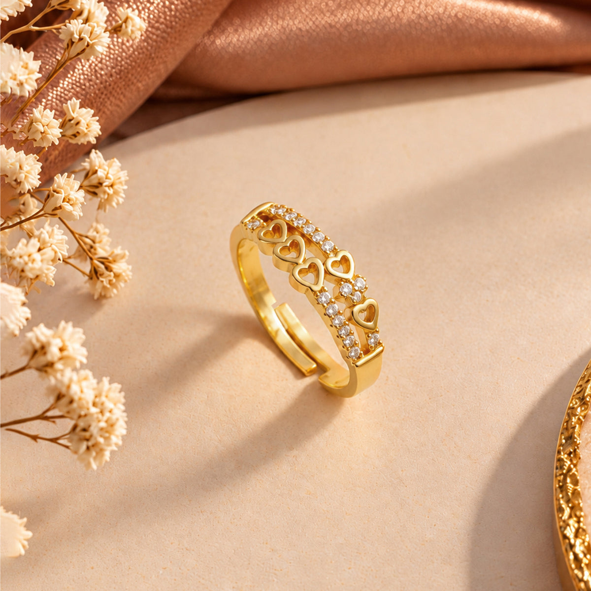 Artklim Sweet Heart Charm Gold-Tone Anti-Tarnish Ring