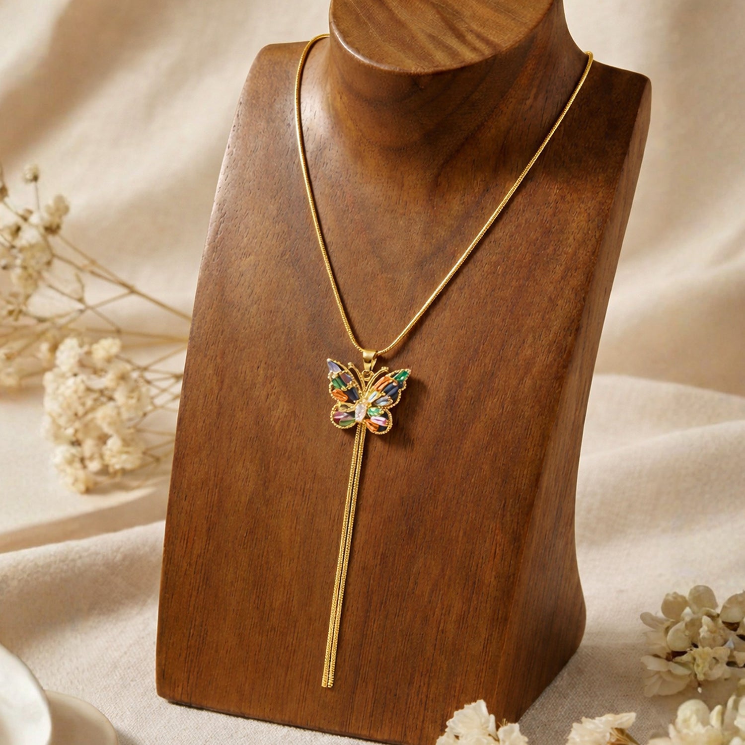 Artklim Gold-Plated Chic Adjustable Butterfly Anti-Tarnish Pendant Necklace