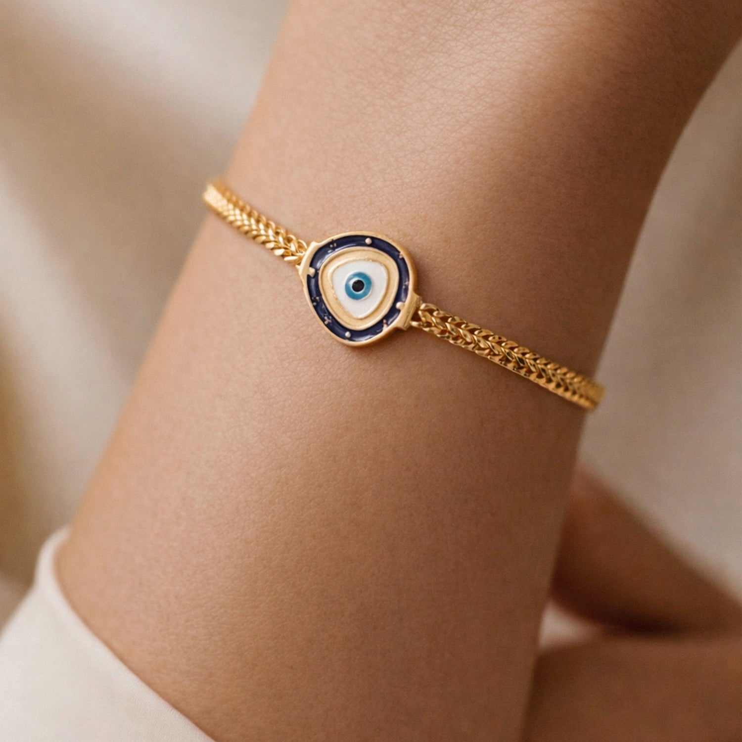 Artklim Gold Plated Elegant Blue Evil Eye Charm Adjustable Anti-Tarnish Bracelet