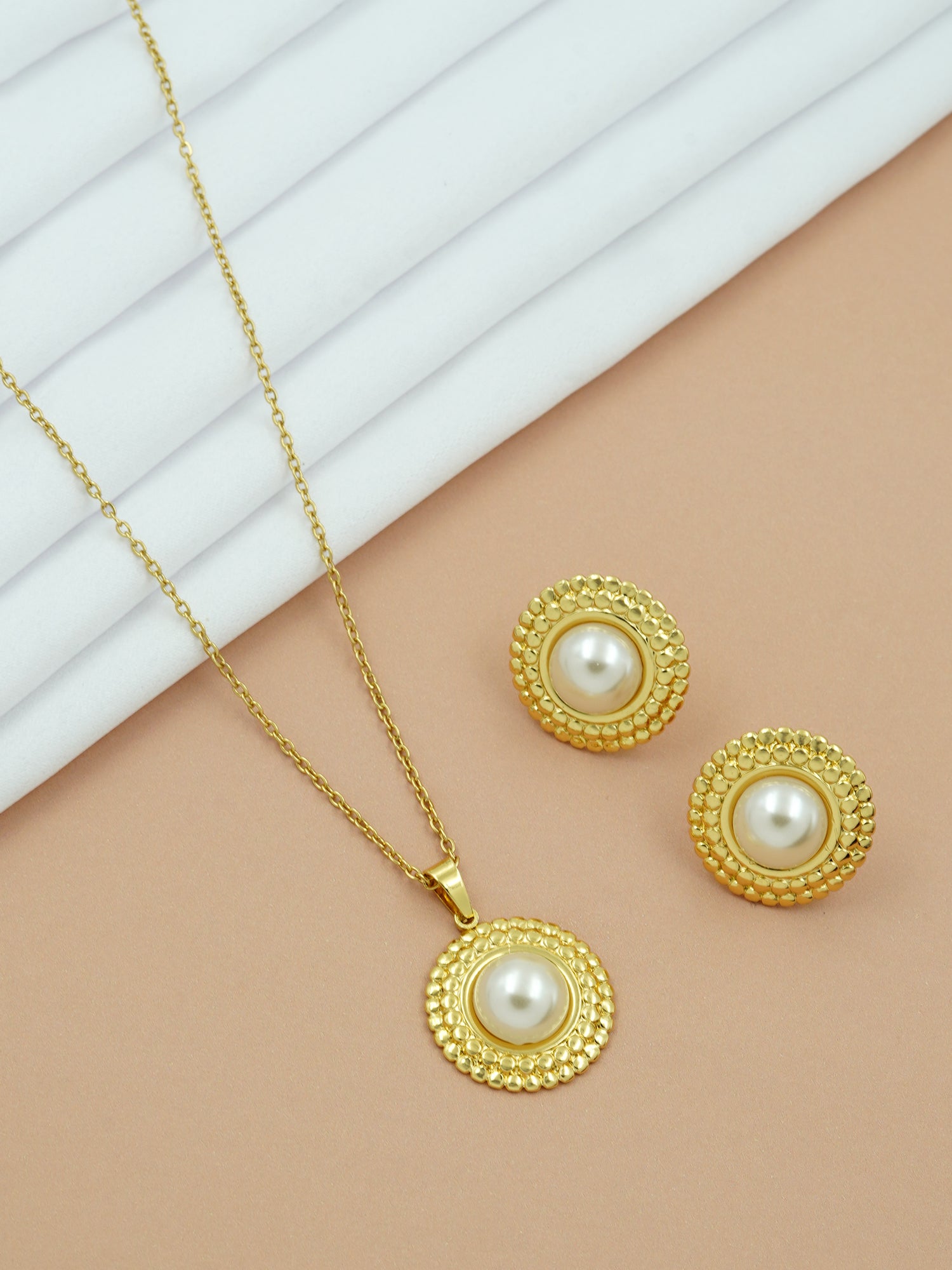 Artklim Pearl Radiance Anti Tarnish Jewelry Set