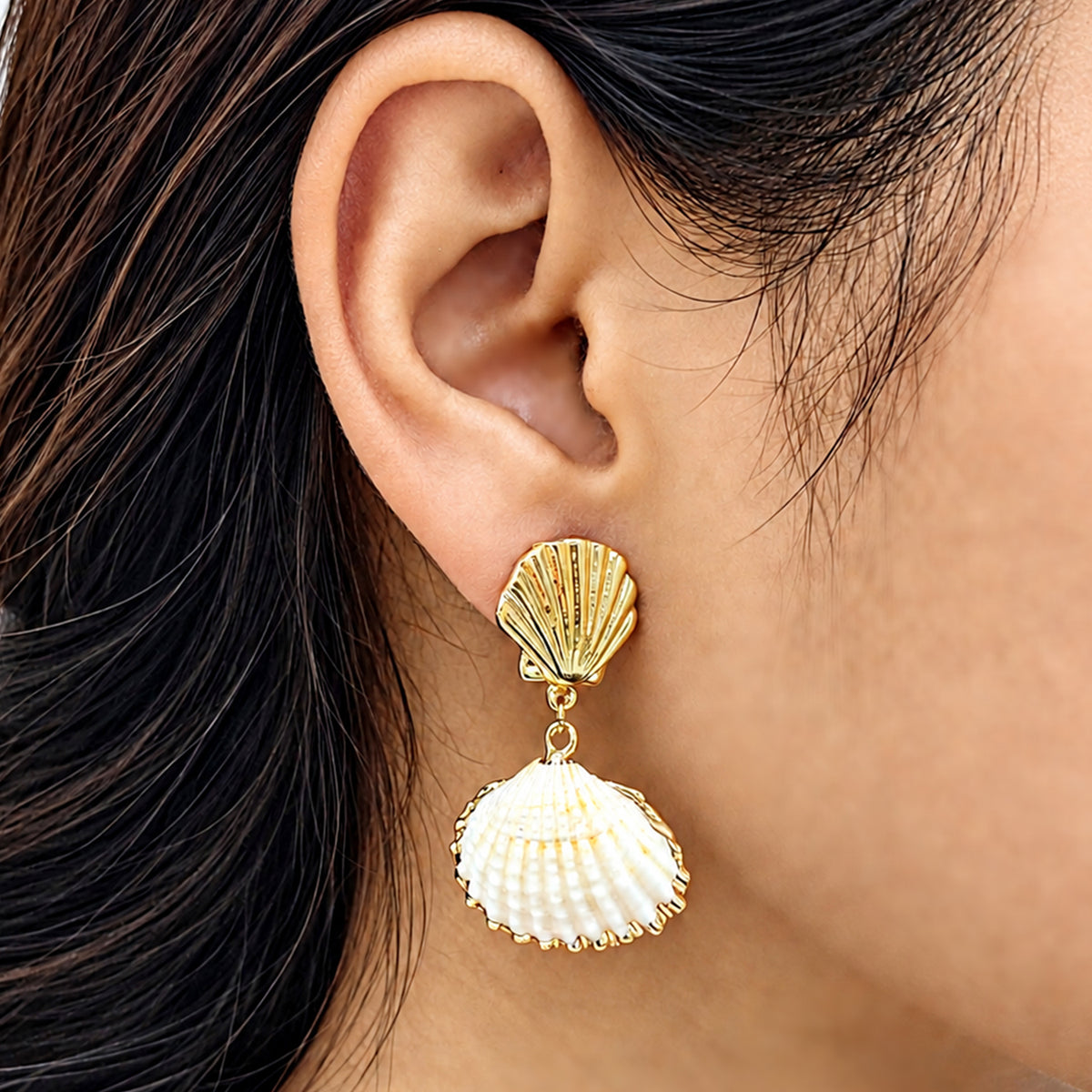 Artklim Elegant Shell Drop Gold-Tone Anti-Tarnish Earring
