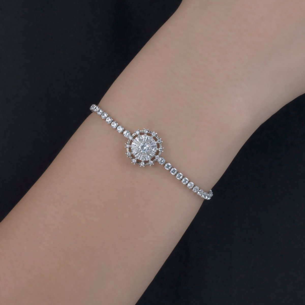 Artklim Silver Plated Floral Cluster Design Bracelet