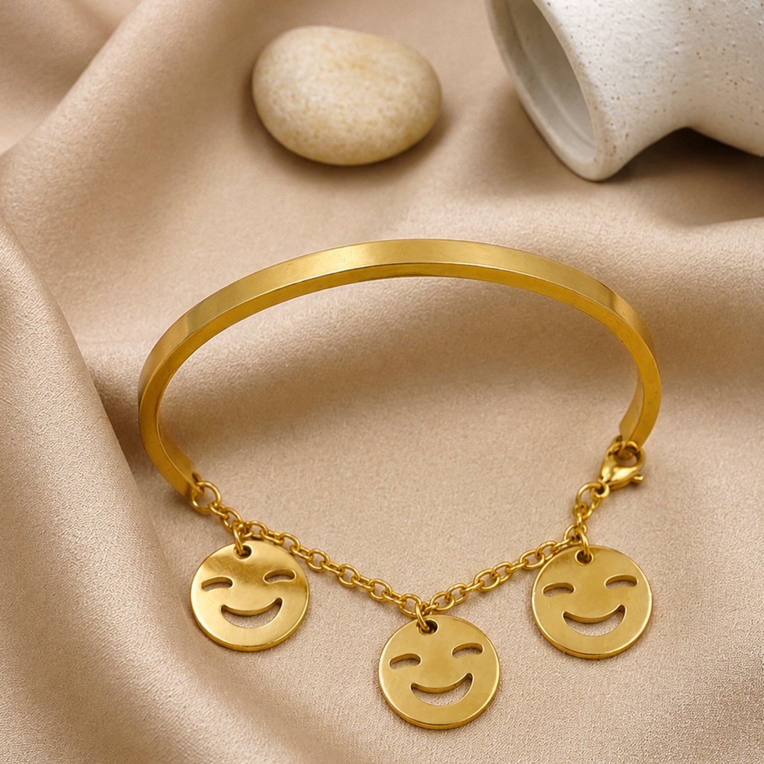 Artklim Golden Smile Charm Anti-Tarnish Bangle Bracelet