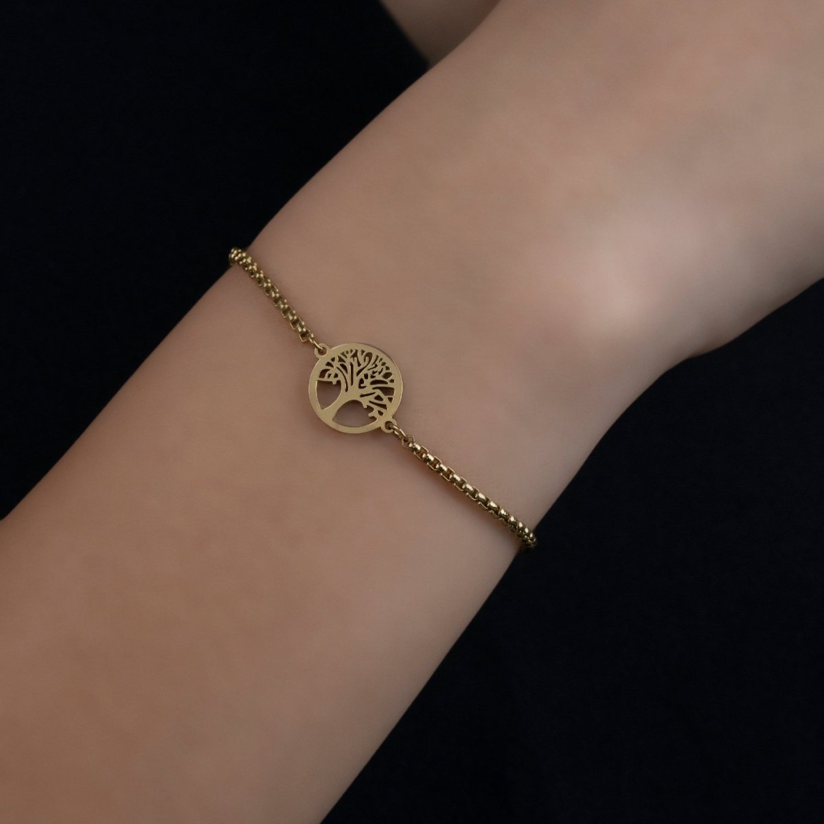 Artklim Gold Plated Tree Of Life Circular Pendant Bracelet