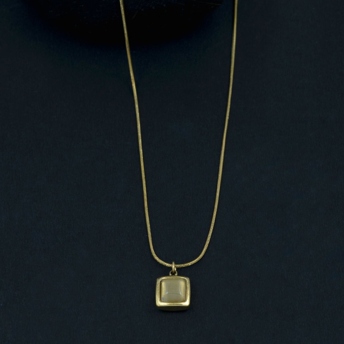 Artklim Gold Plated Mother Of Pearl Sqaure Pendant Necklace