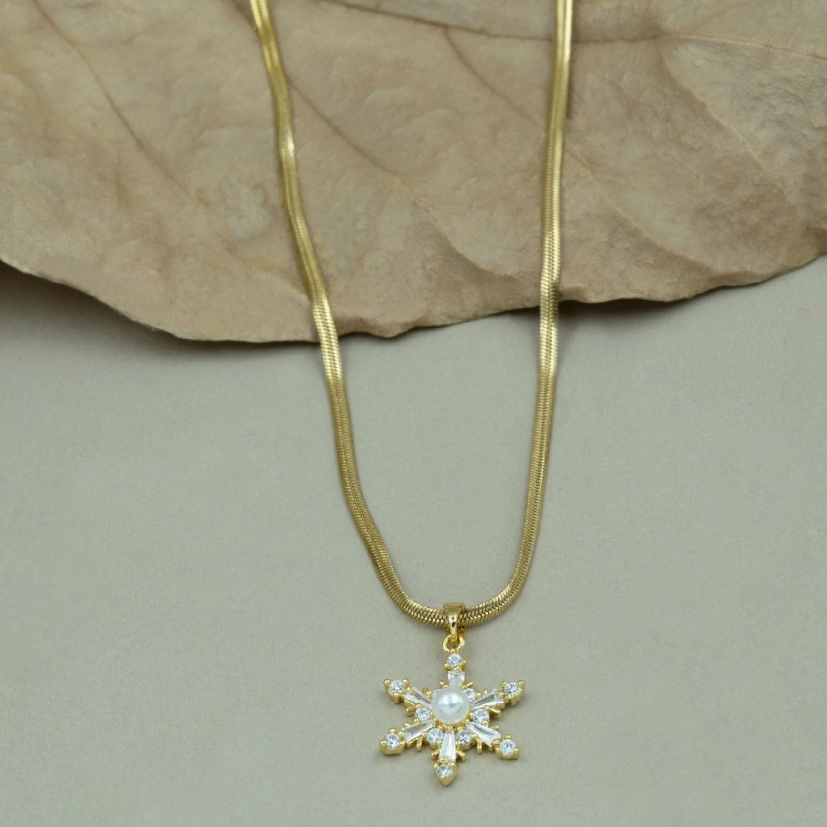 Artklim Gold Plated Snowflake Pendant Necklace