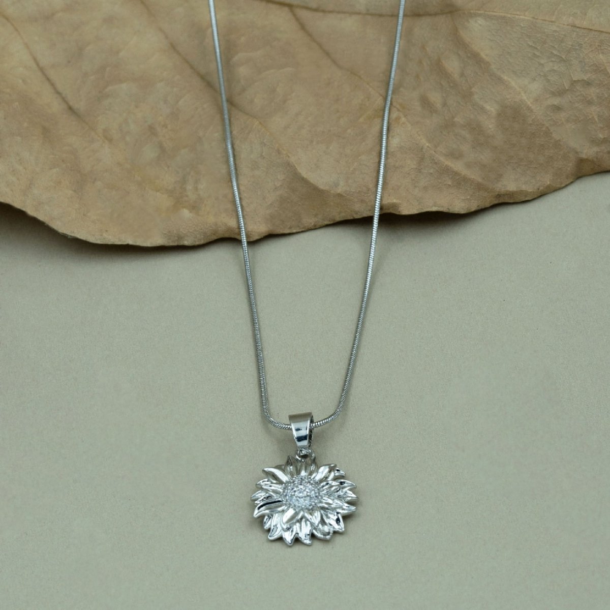 Artklim Silver Plated Sunflower Pendant Necklace