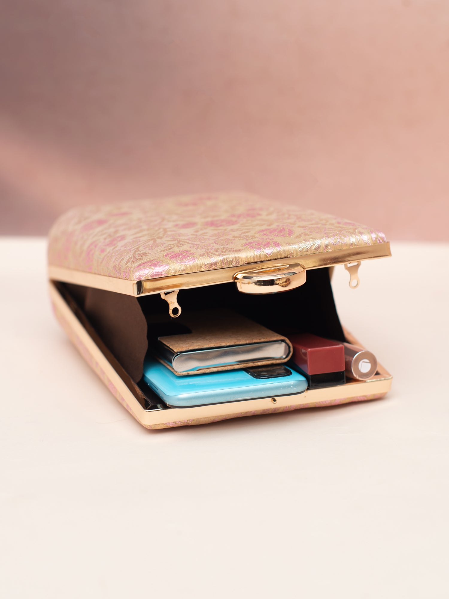 Artklim Blush Gold Elegance