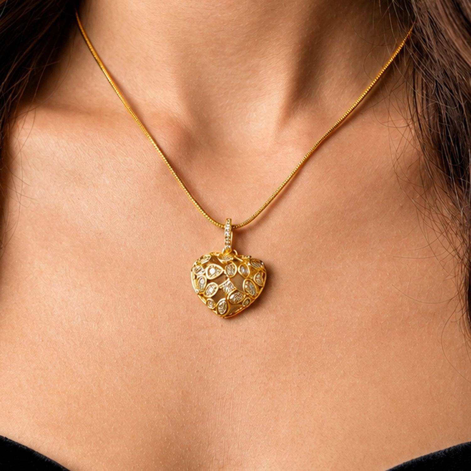 Artklim Royal Heart Zircon Statement Anti-Tarnish Pendant Necklace