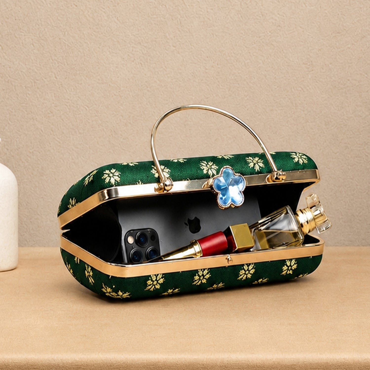 Artklim Emerald Green Floral Embroidered Clutch Bag