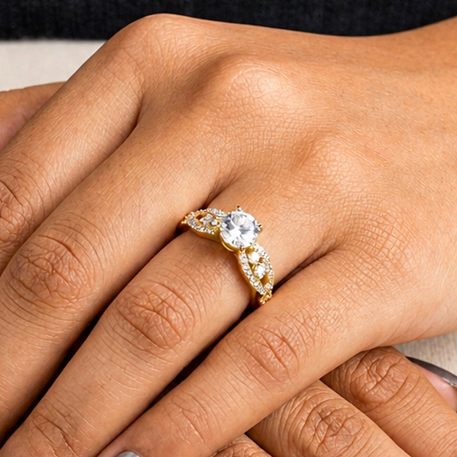 Artklim Classic Solitaire Gold Adjustable Anti-Tarnish Ring