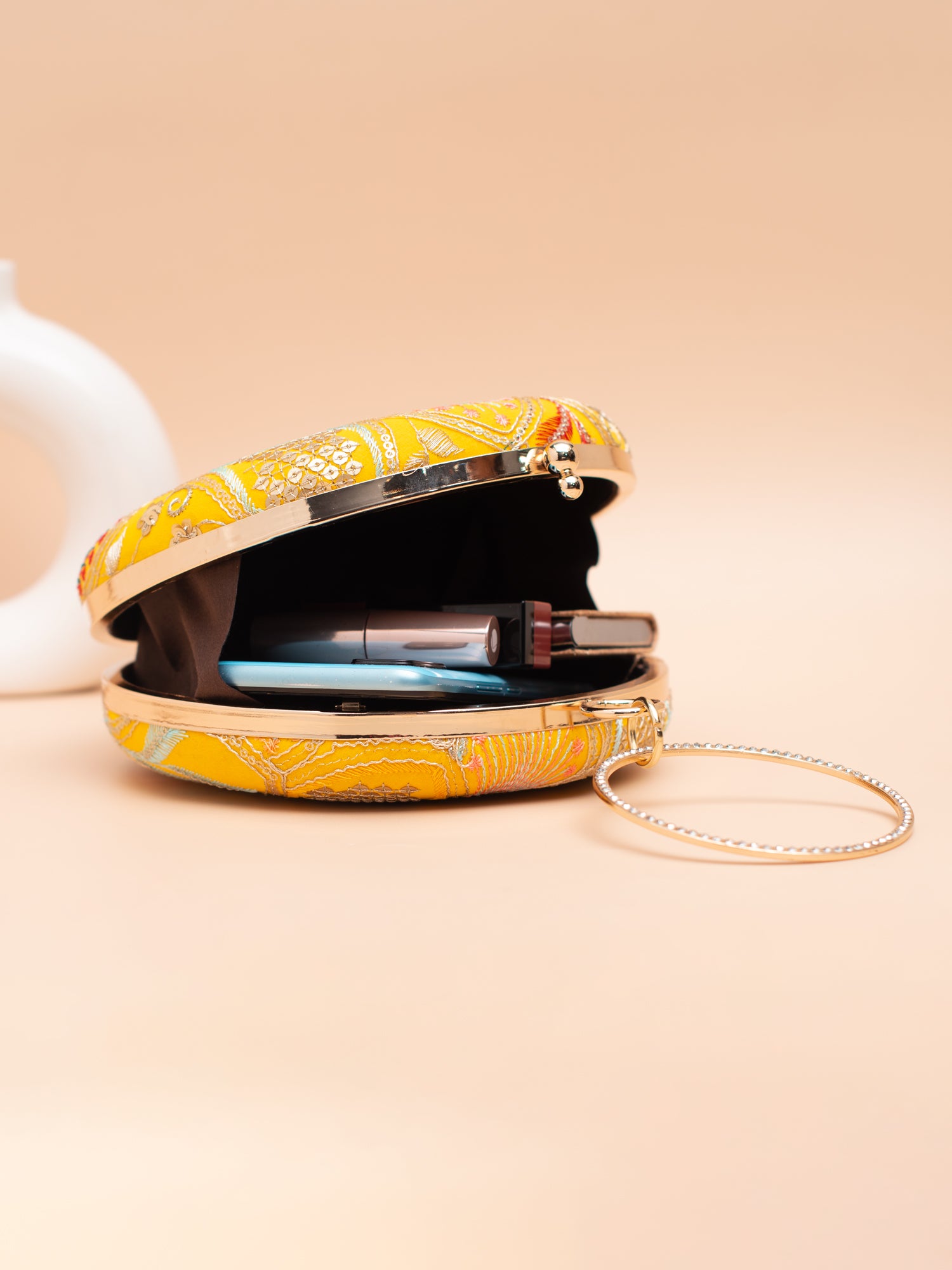 Artklim Yellow with Intricate Arch Motifs