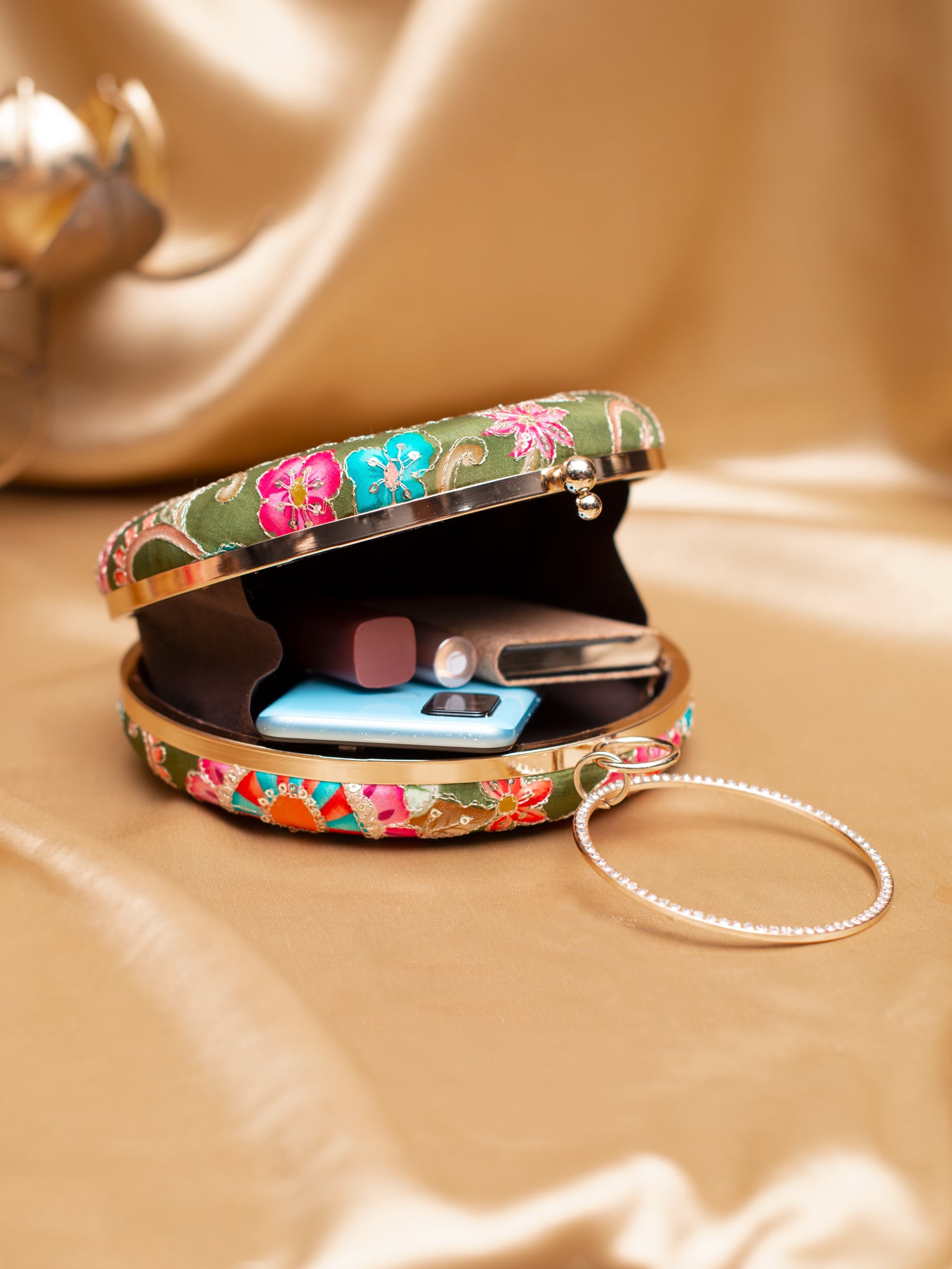 Artklim Verdant Bloom Round Clutch