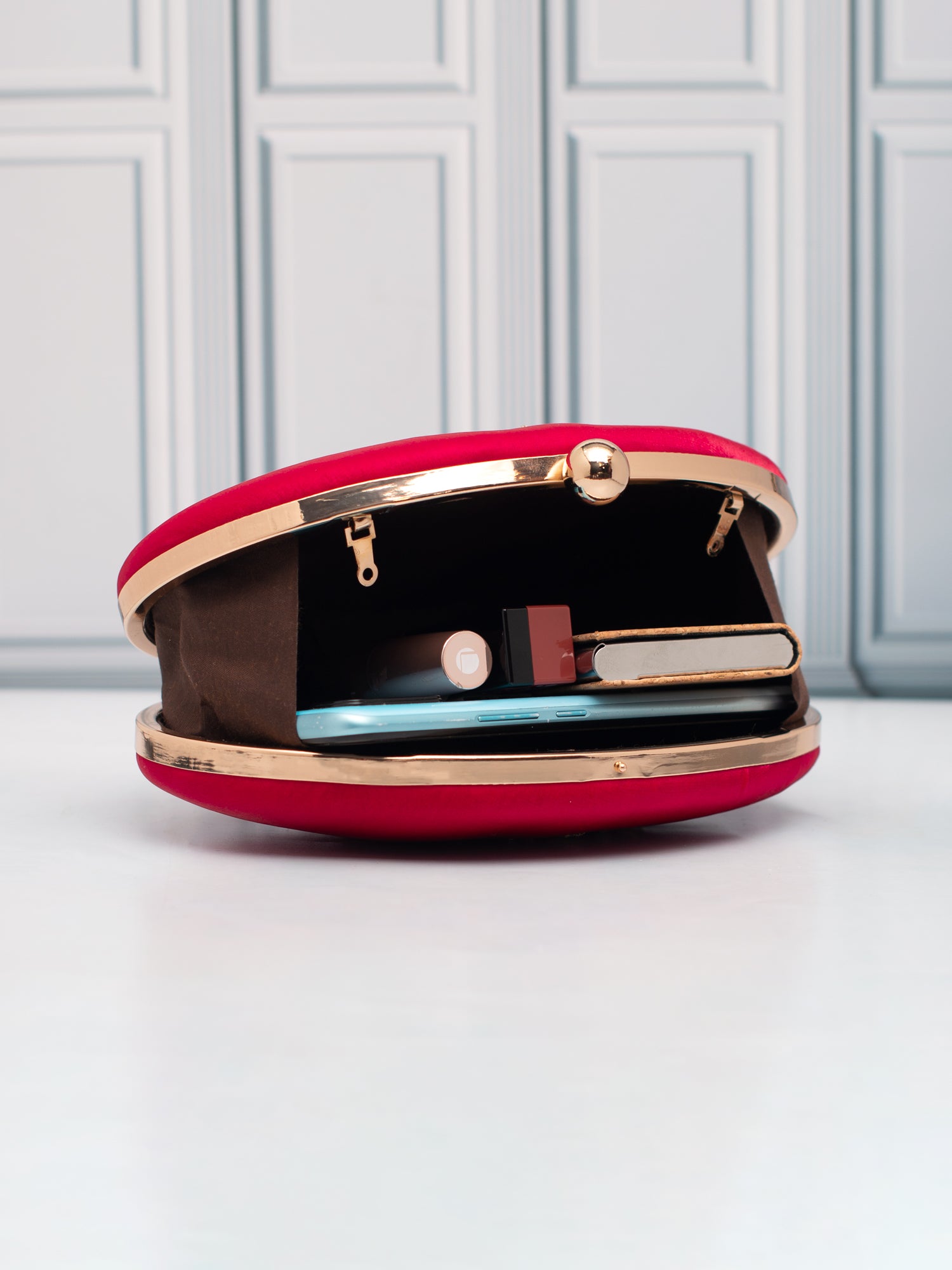 Artklim Crimson Blossom Tree Clutch