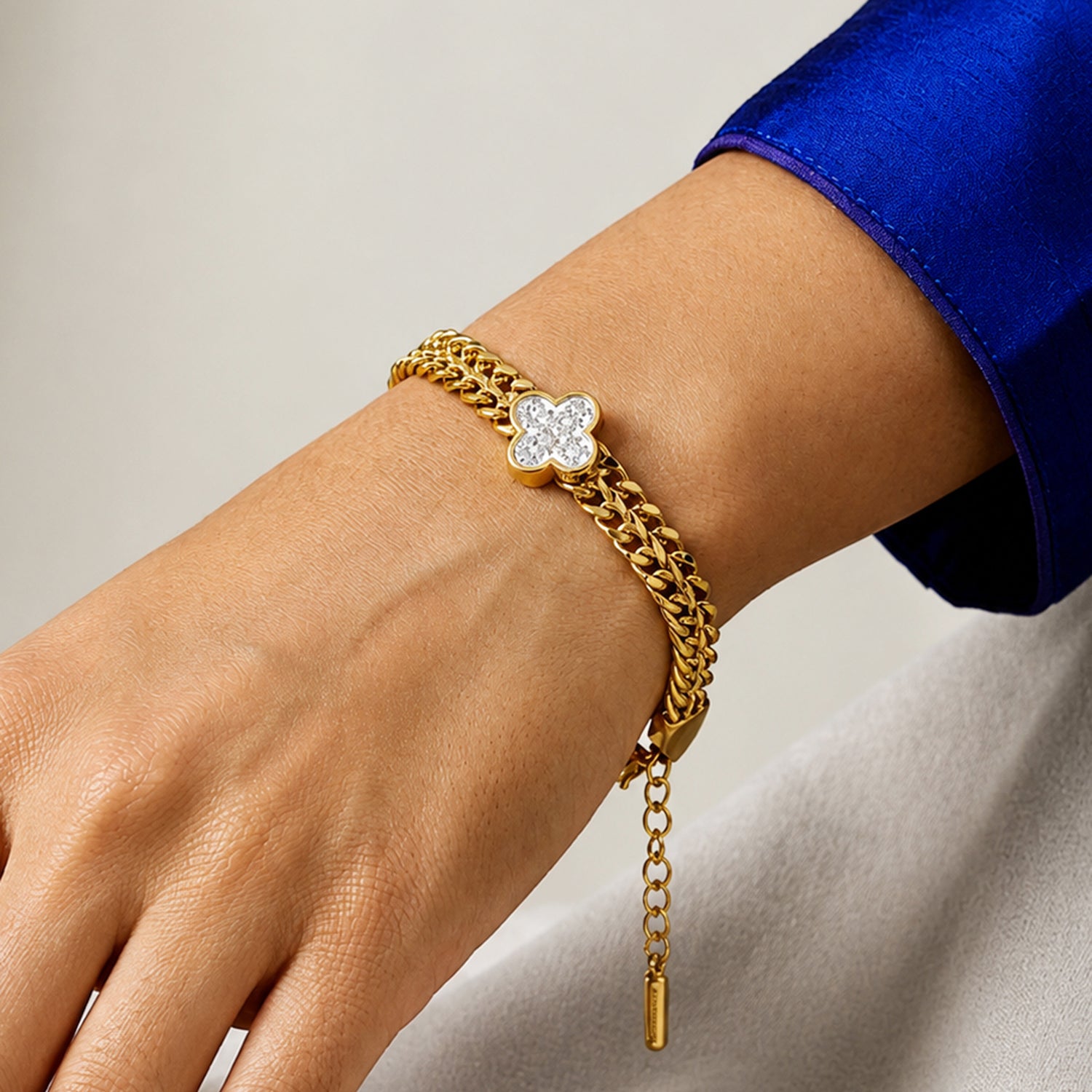 Artklim Crystal Clover Double Chain Gold Anti-Tarnish Bracelet