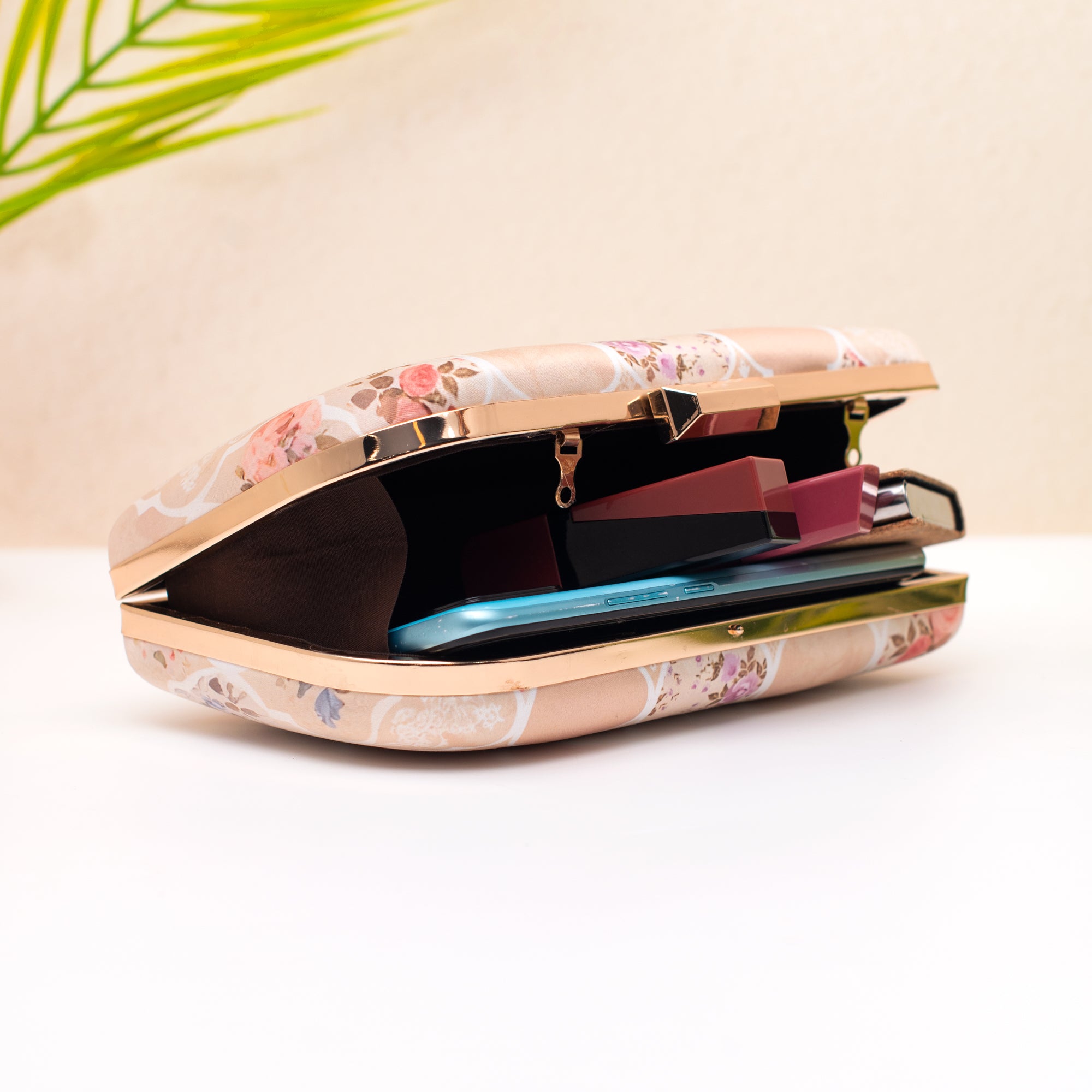 Artklim Classic Bloom Printed Clutch