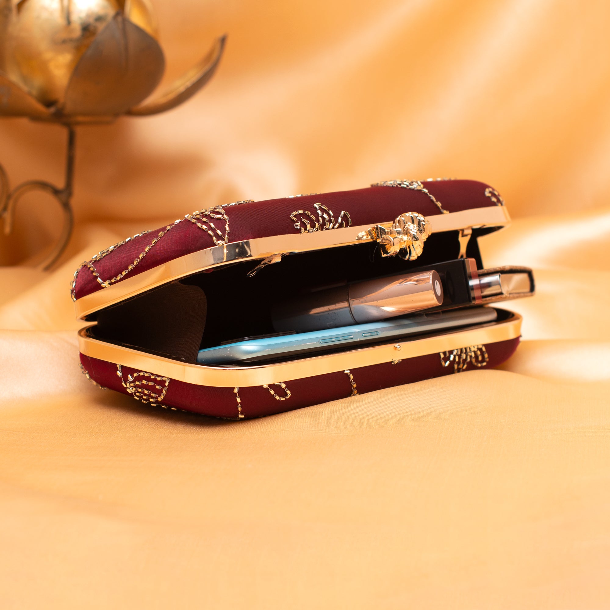 Artklim Royal Ruby Blossom Clutch