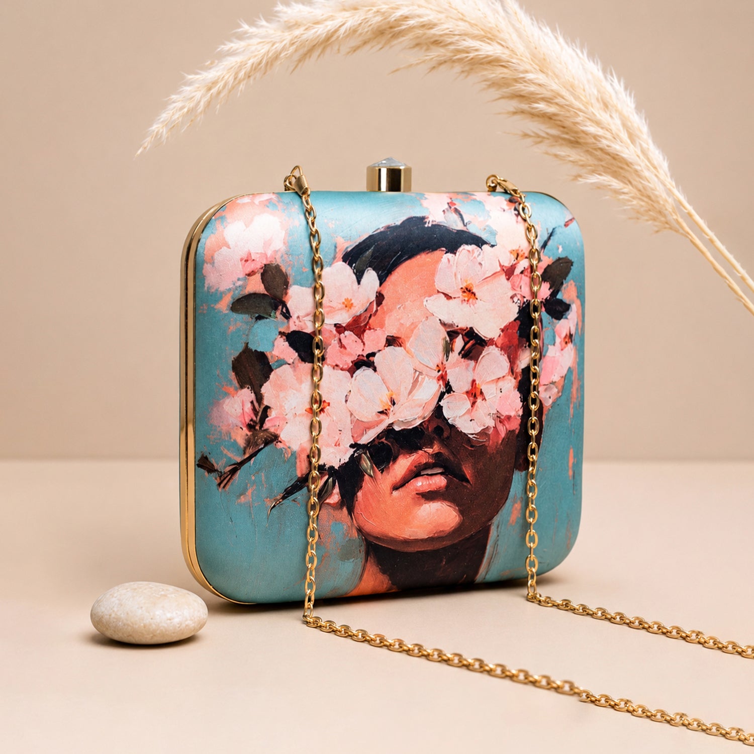 Artklim Elegant Floral Portrait Blue Printed Clutch
