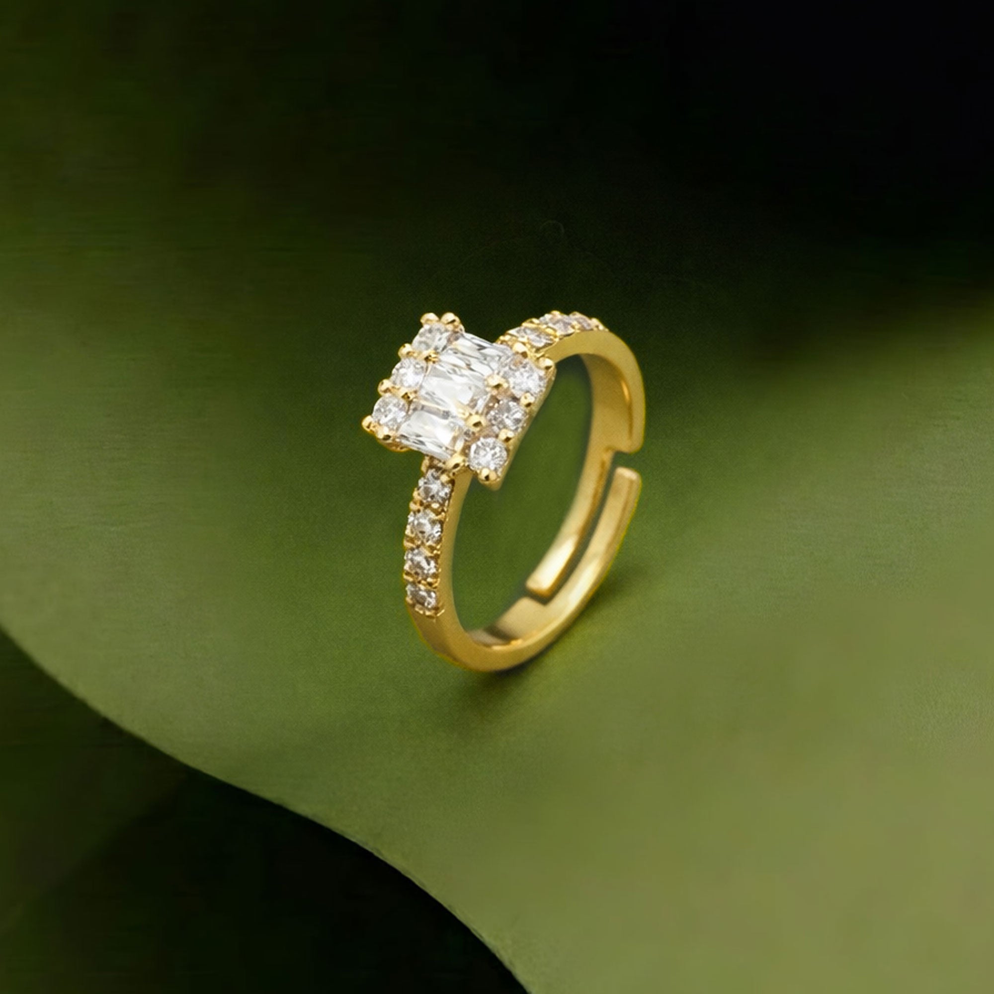 Artklim Gold-Plated Multi-Stone Design Anti-Tarnish Ring